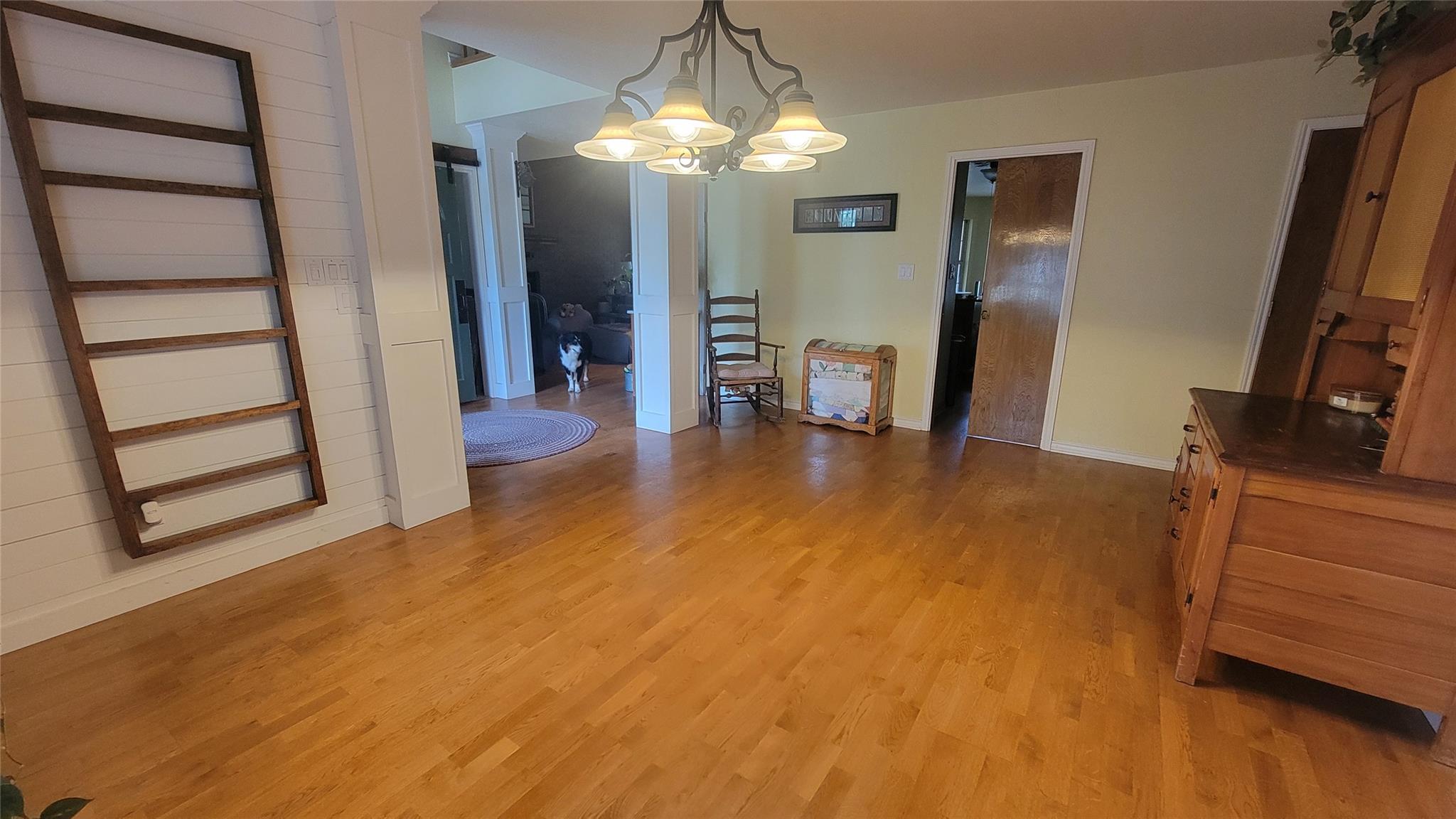 264 Turkey Run, Meadowlakes, TX 78654