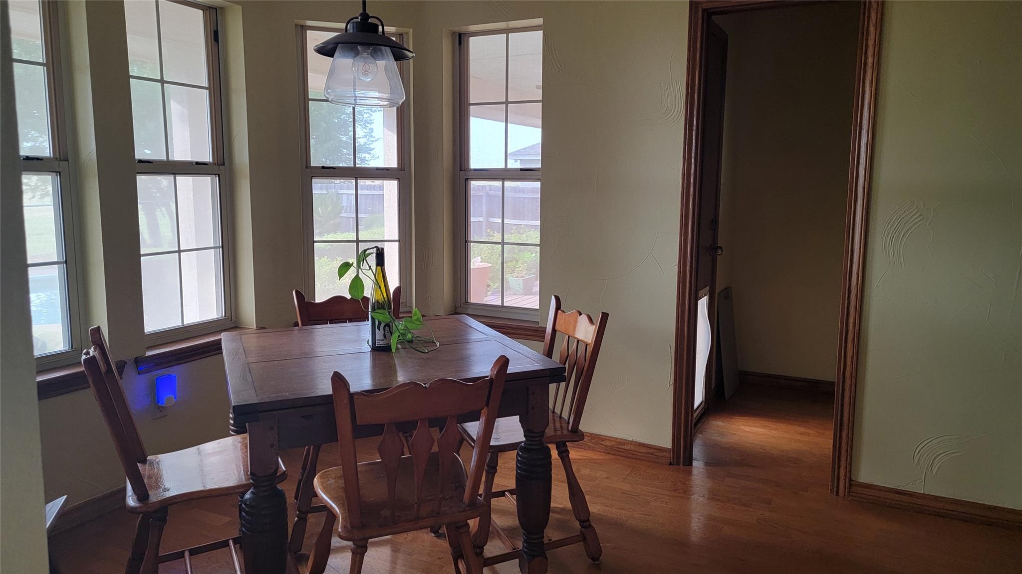 264 Turkey Run, Meadowlakes, TX 78654