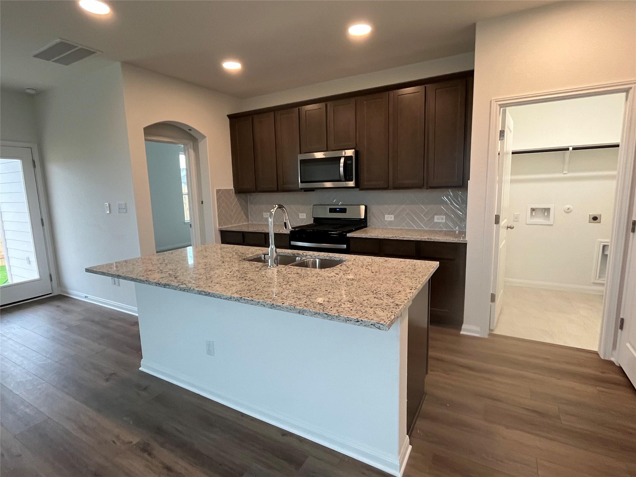 8502 Wellspring Loop, Round Rock, TX 78665