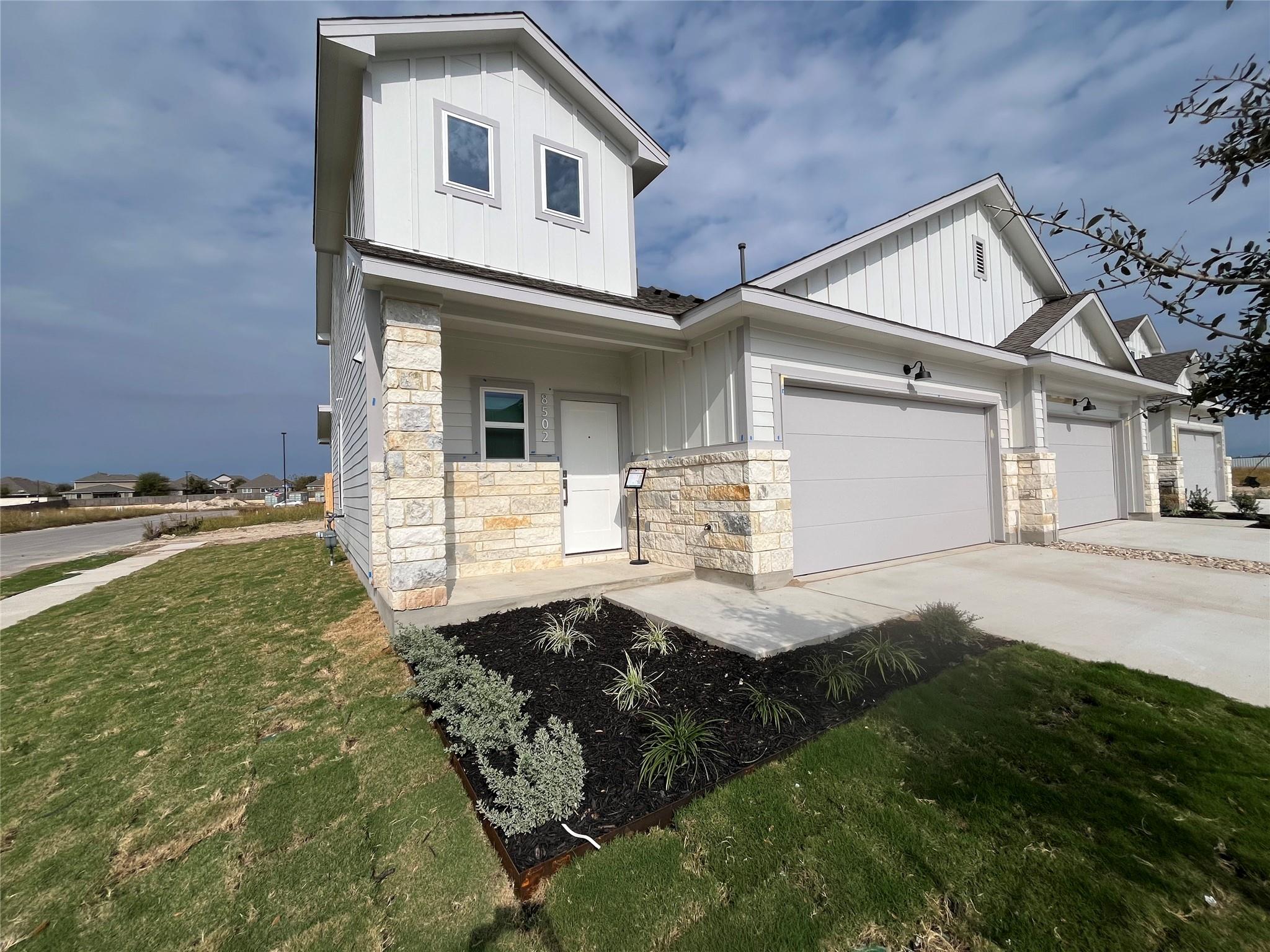 8502 Wellspring Loop, Round Rock, TX 78665