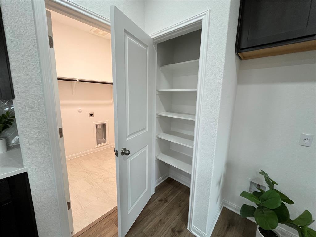 8502 Wellspring Loop, Round Rock, TX 78665