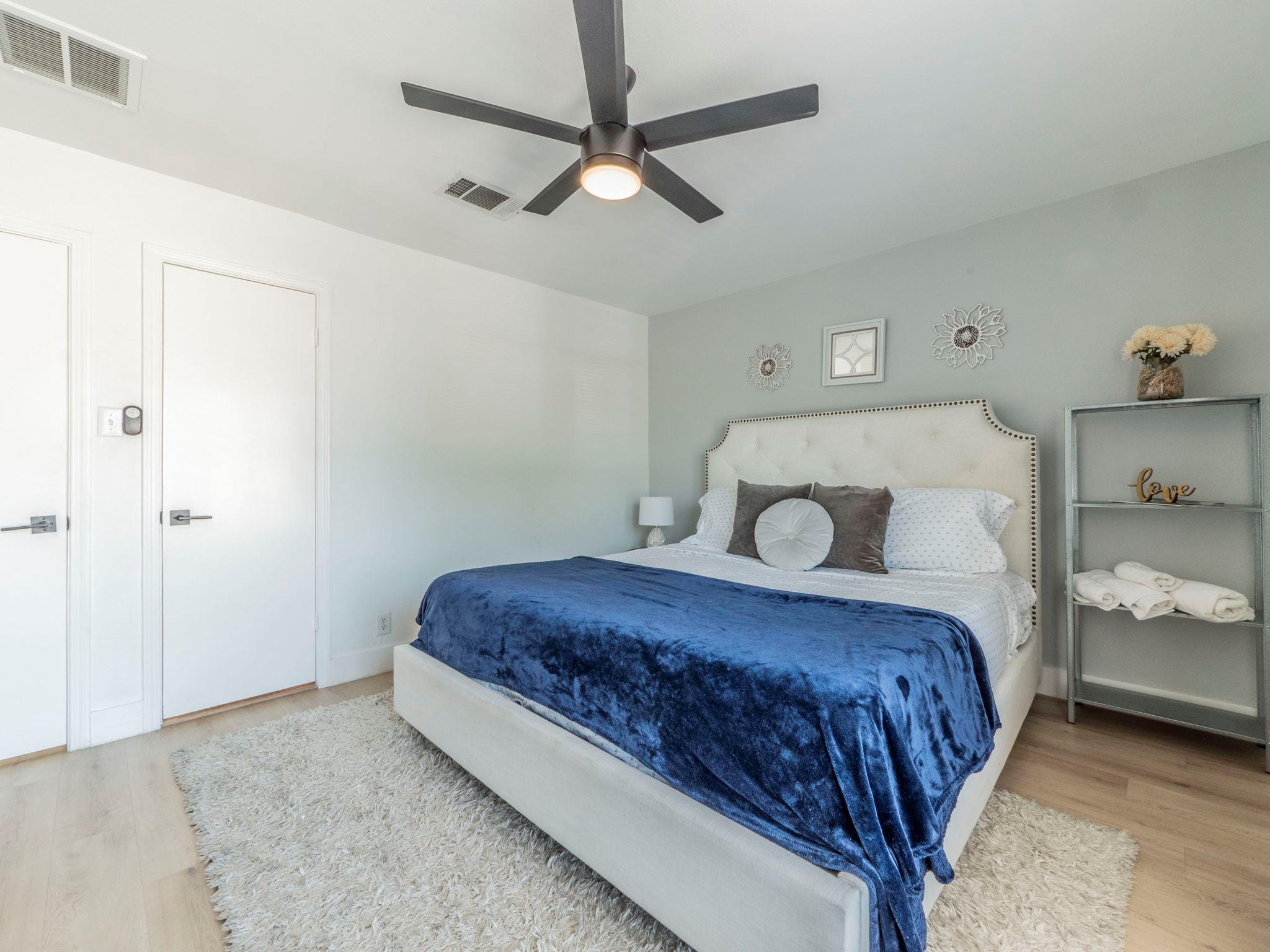 17905 Narsitin Ln, Pflugerville, TX 78660