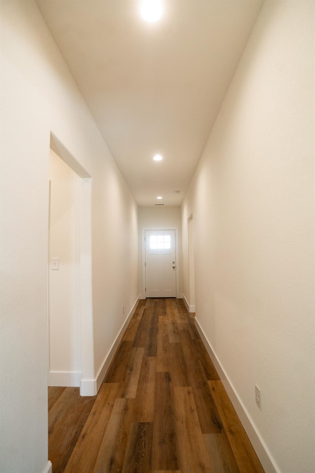 309 String Prairie Way, Smithville, TX 78957