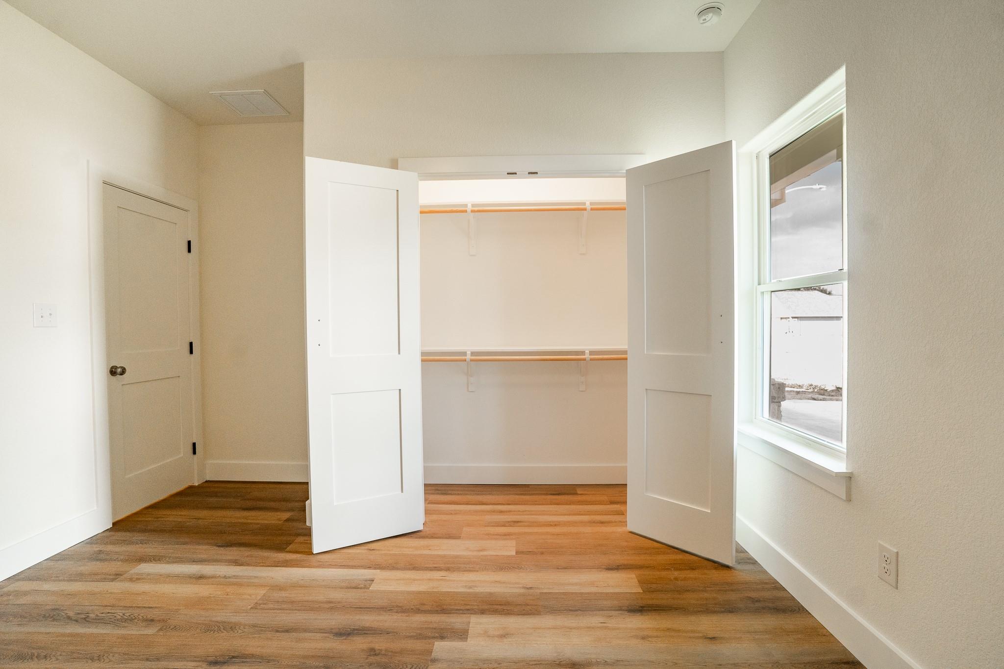 309 String Prairie Way, Smithville, TX 78957