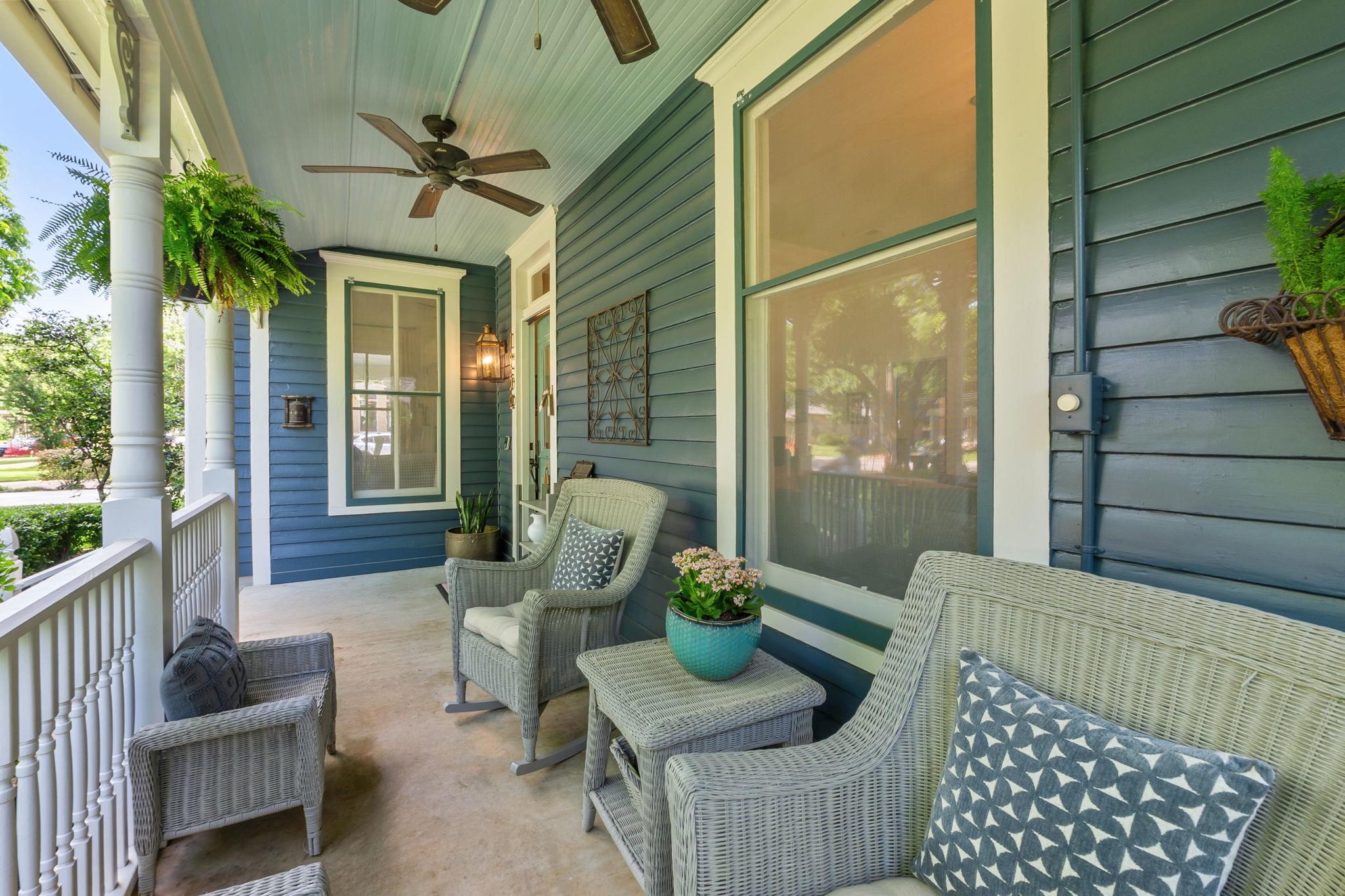 1250 S Main St, Georgetown, TX 78626