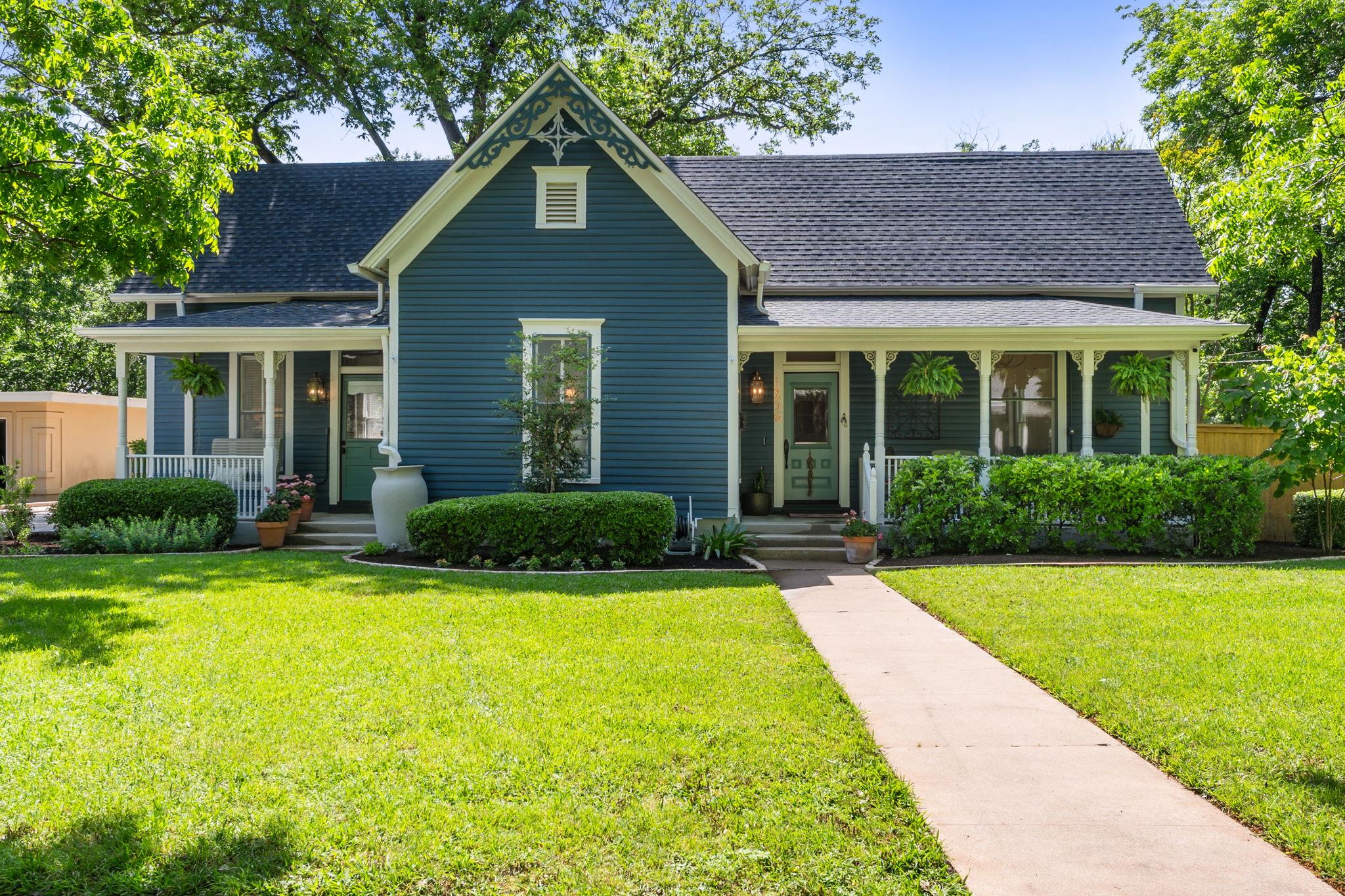 1250 S Main St, Georgetown, TX 78626