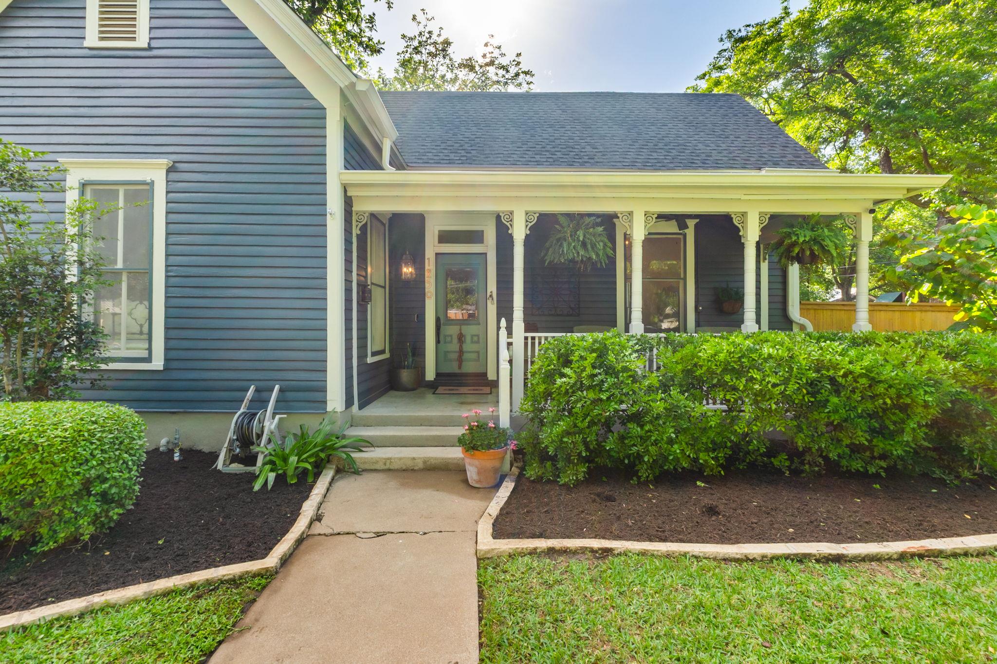 1250 S Main St, Georgetown, TX 78626