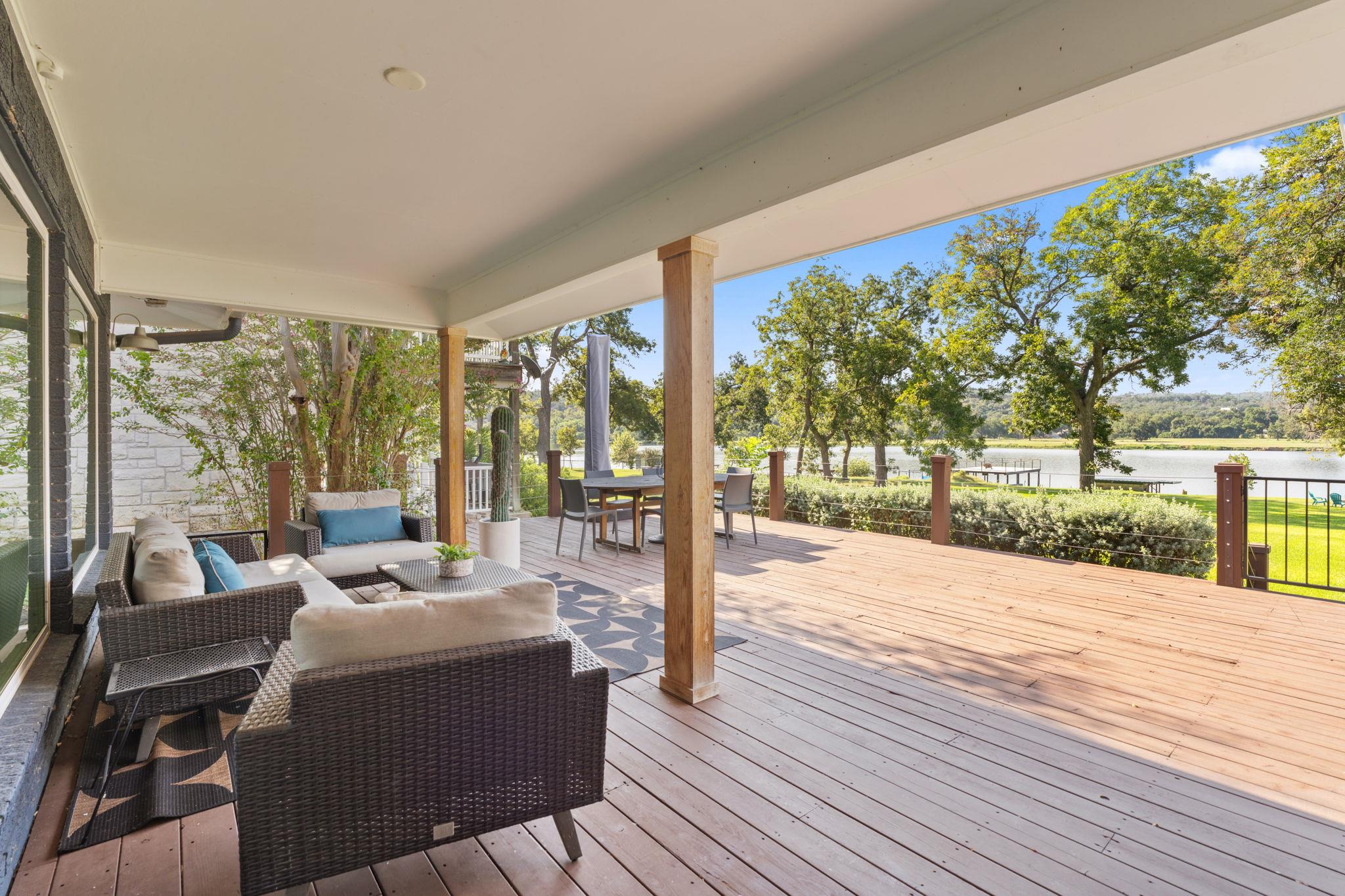 1112 SW Pecan Dr SW, Marble Falls, TX 78654