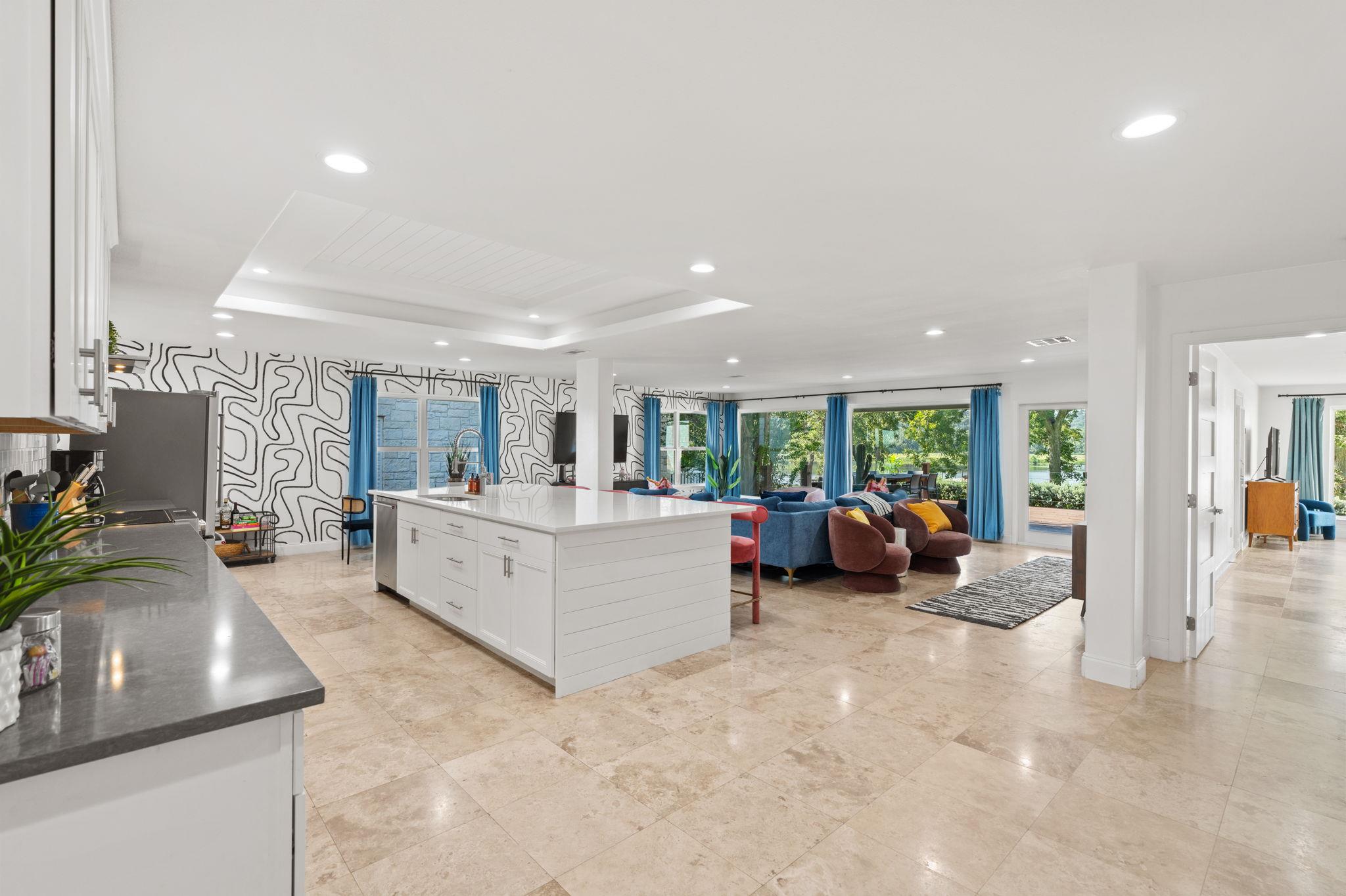 1112 SW Pecan Dr SW, Marble Falls, TX 78654