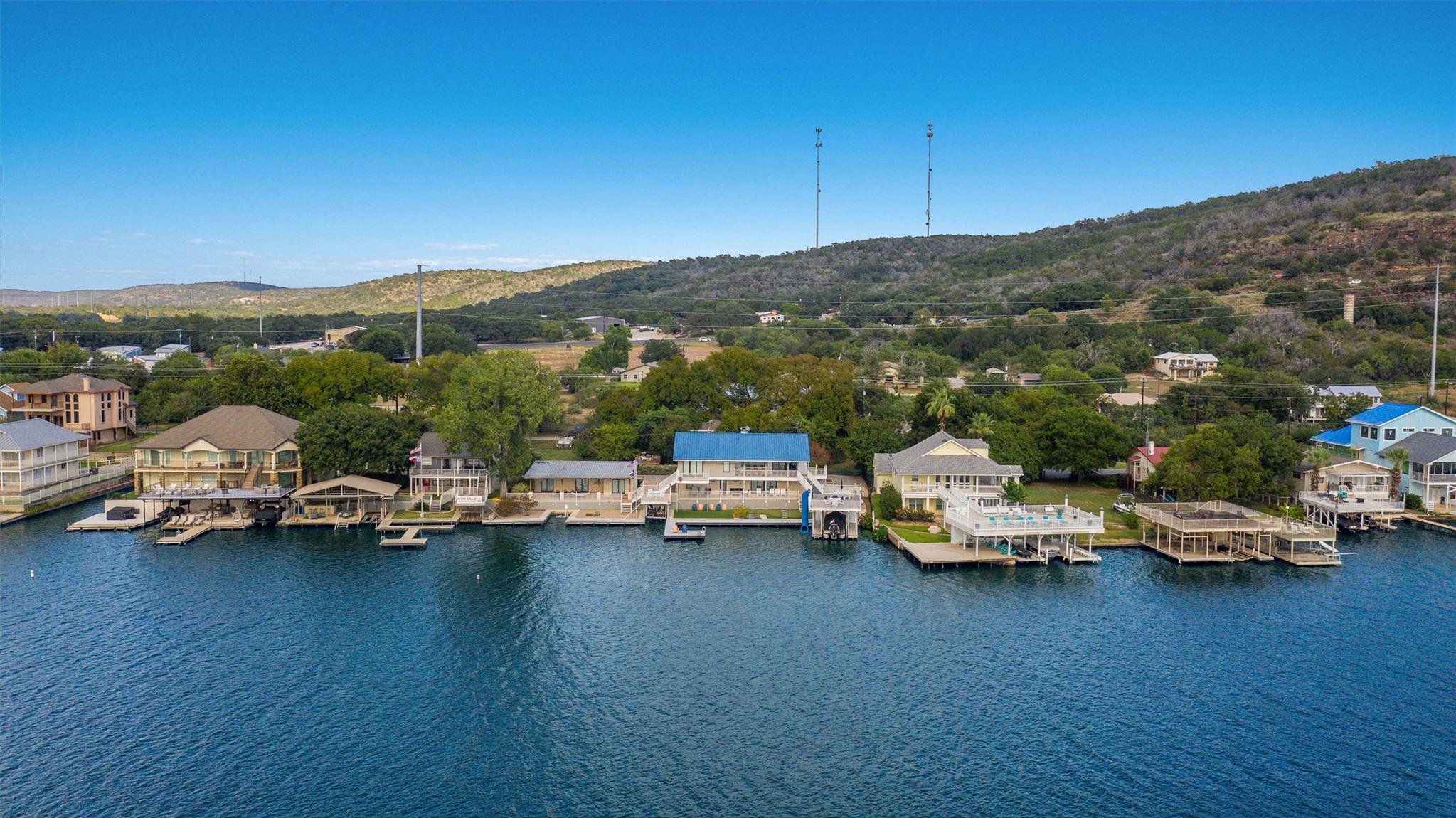 100 S Waterway Dr, Kingsland, TX 78639