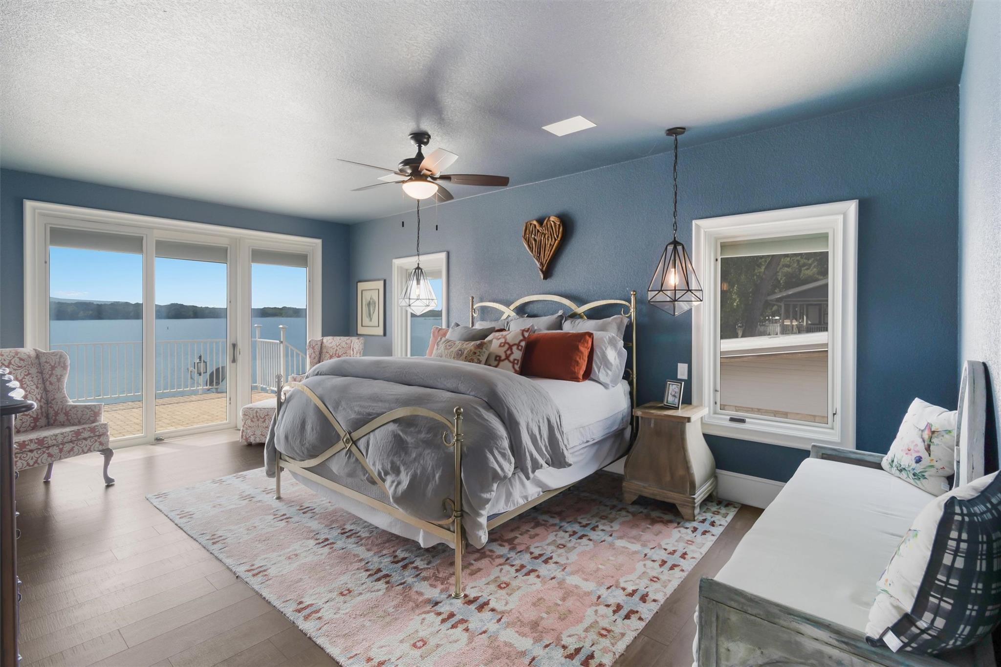 100 S Waterway Dr, Kingsland, TX 78639