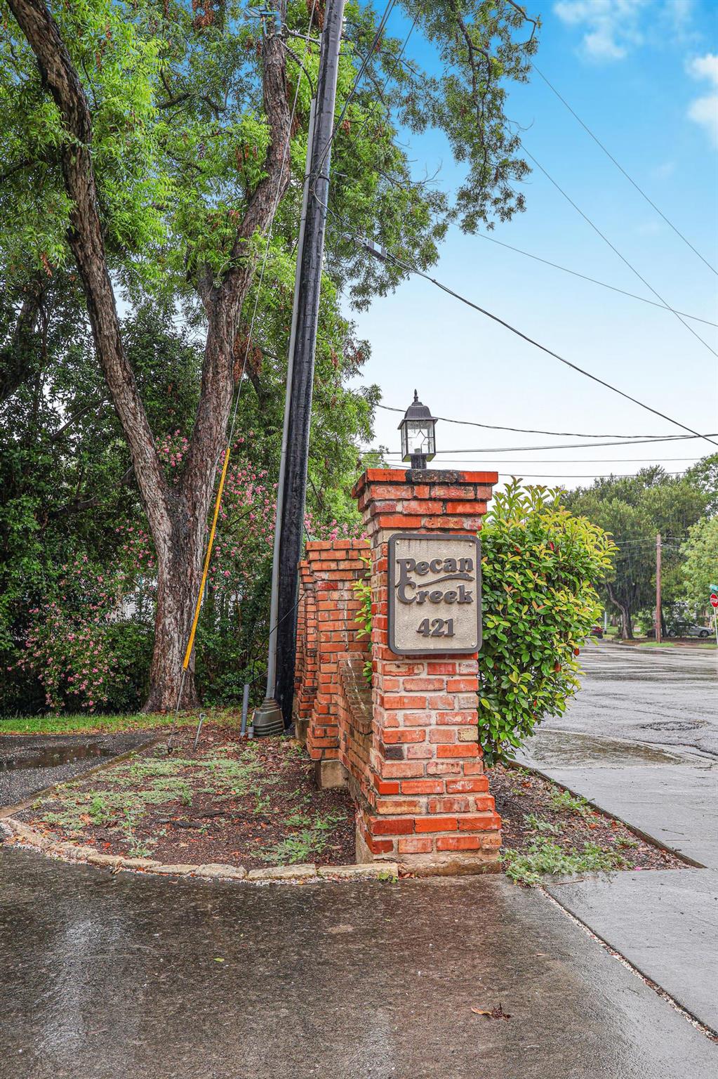 421 W San Antonio St # I3, San Marcos, TX 78666