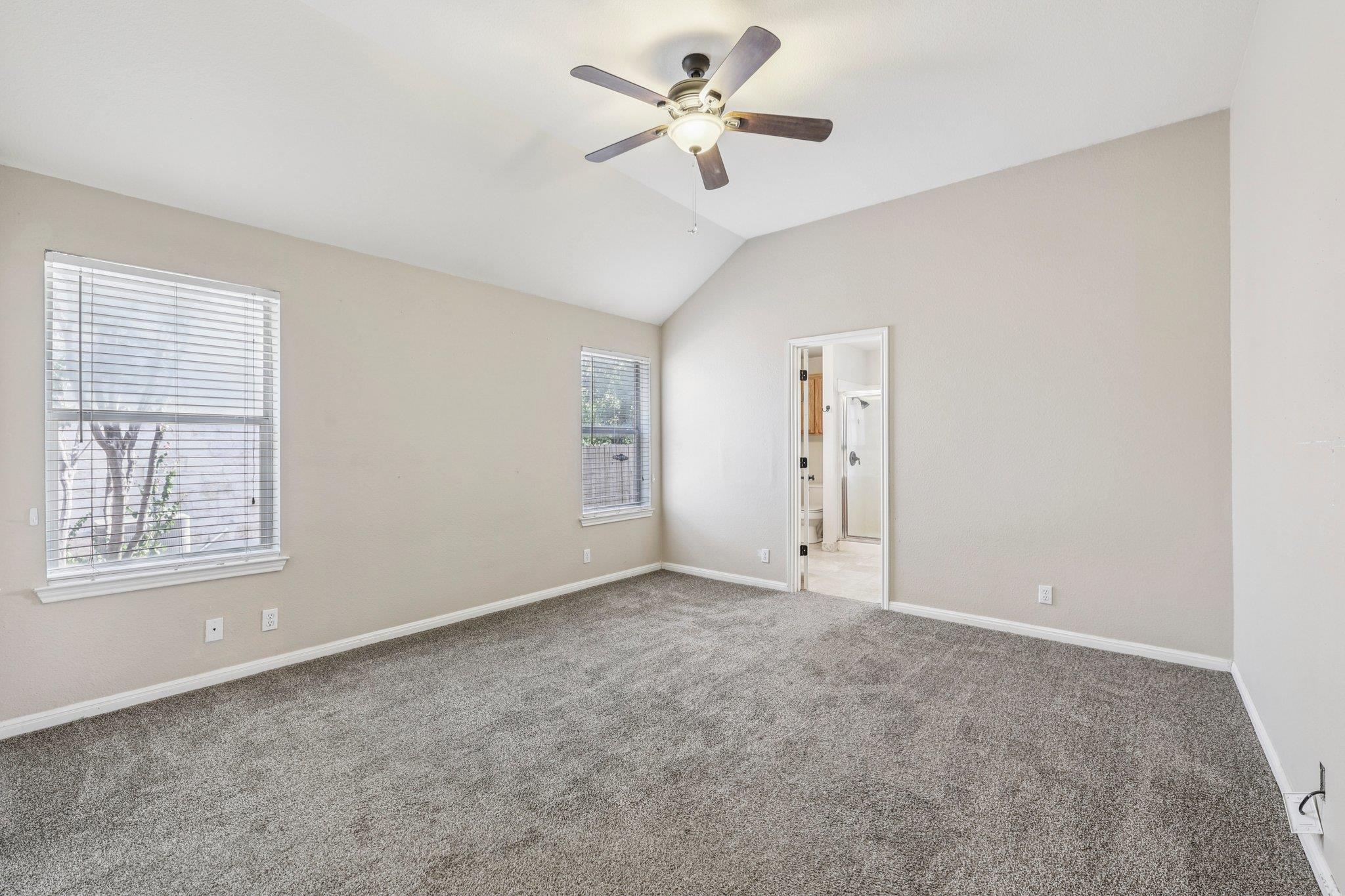 602 Los Robles Rd, Leander, TX 78641