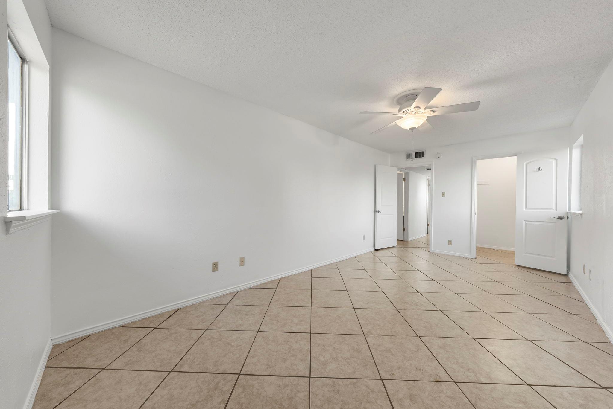 300 Out Yonder # 178, Horseshoe Bay, TX 78657