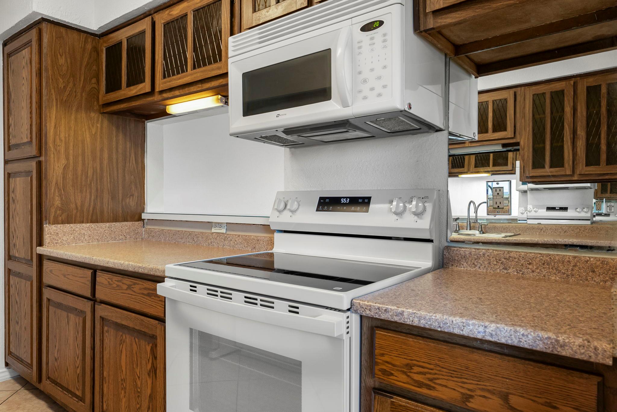 300 Out Yonder # 178, Horseshoe Bay, TX 78657