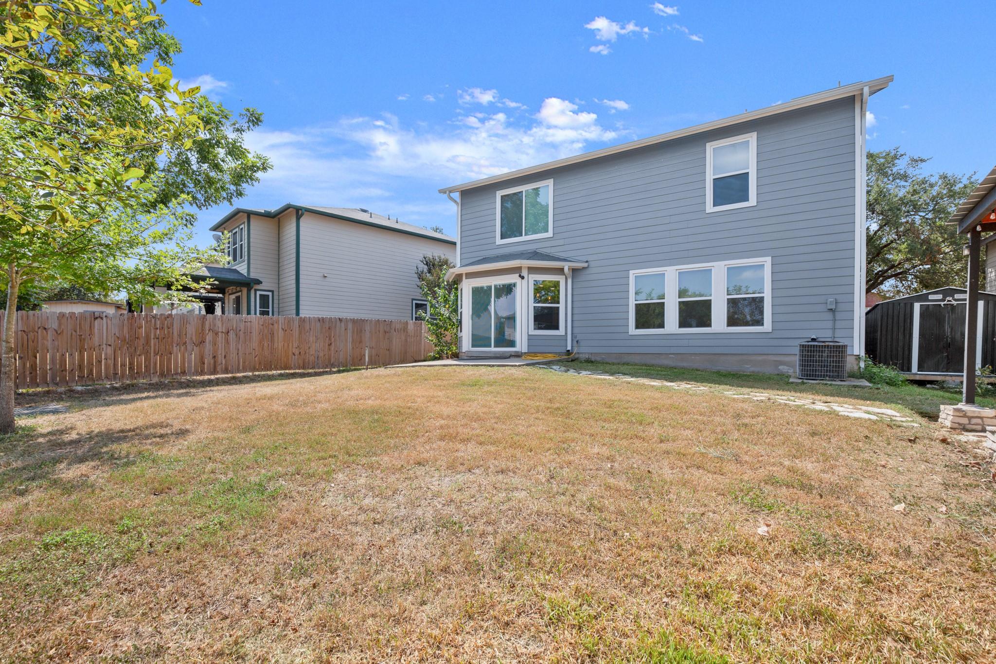 13421 Vizquel Loop, Del Valle, TX 78617