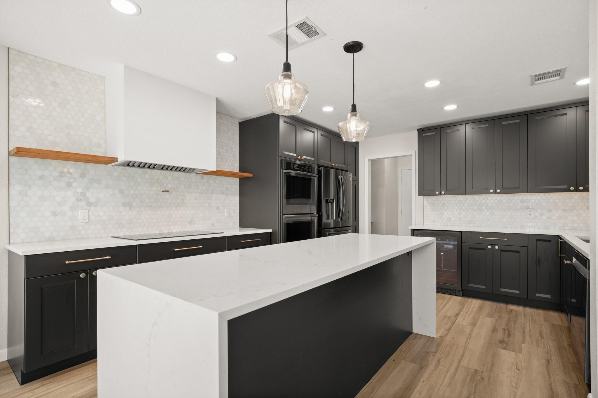 13421 Vizquel Loop, Del Valle, TX 78617