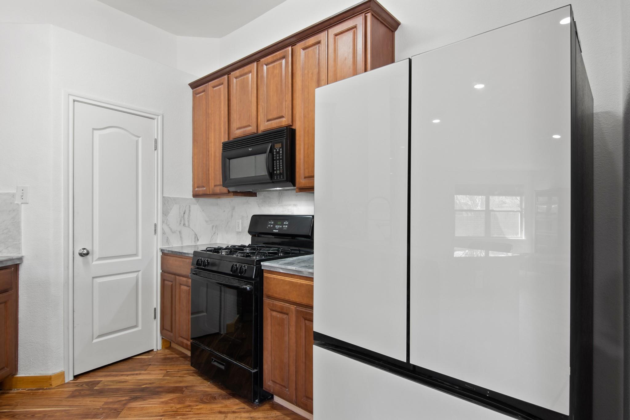 702 Bent Wood Pl, Round Rock, TX 78665