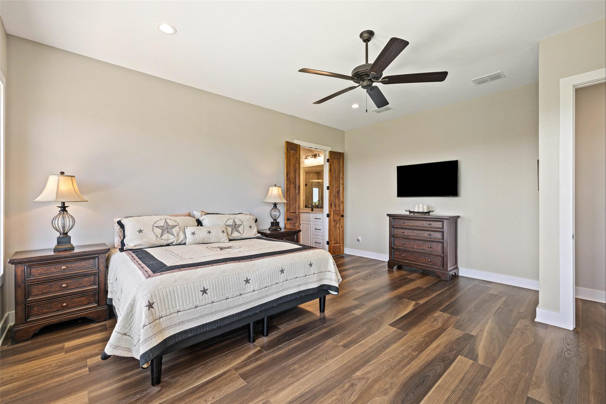 234 Elk Run Cv, Blanco, TX 78606