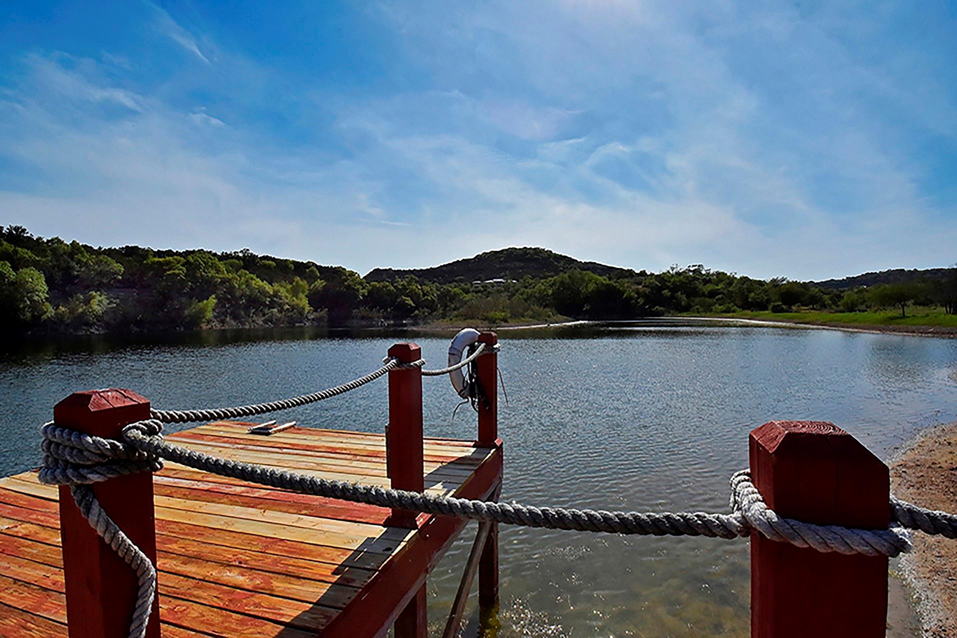 234 Elk Run Cv, Blanco, TX 78606