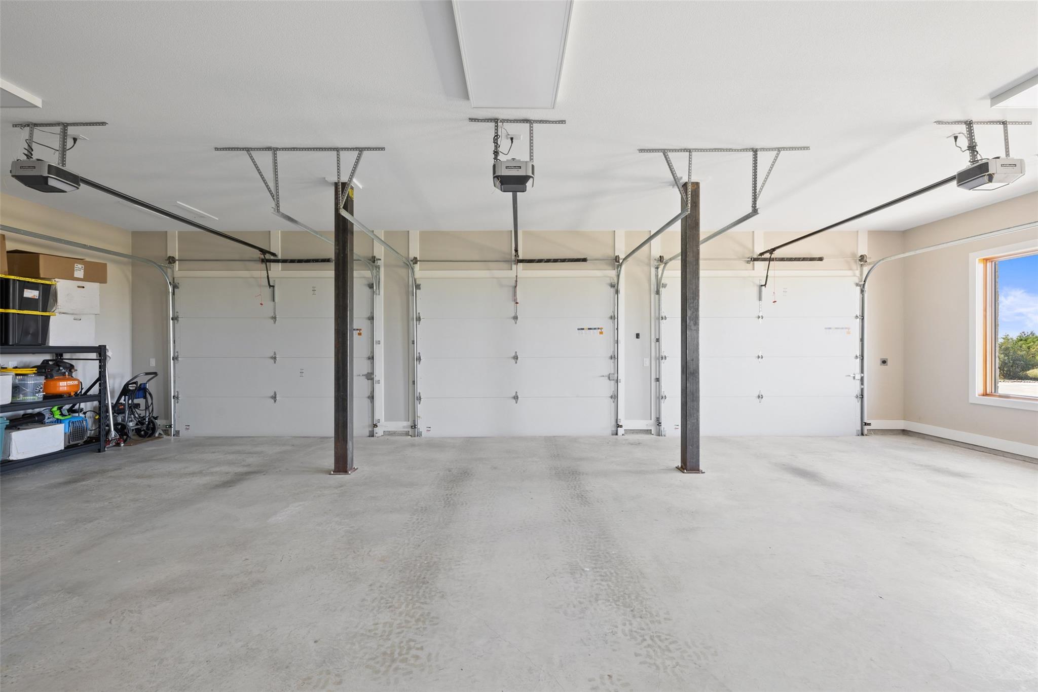 234 Elk Run Cv, Blanco, TX 78606