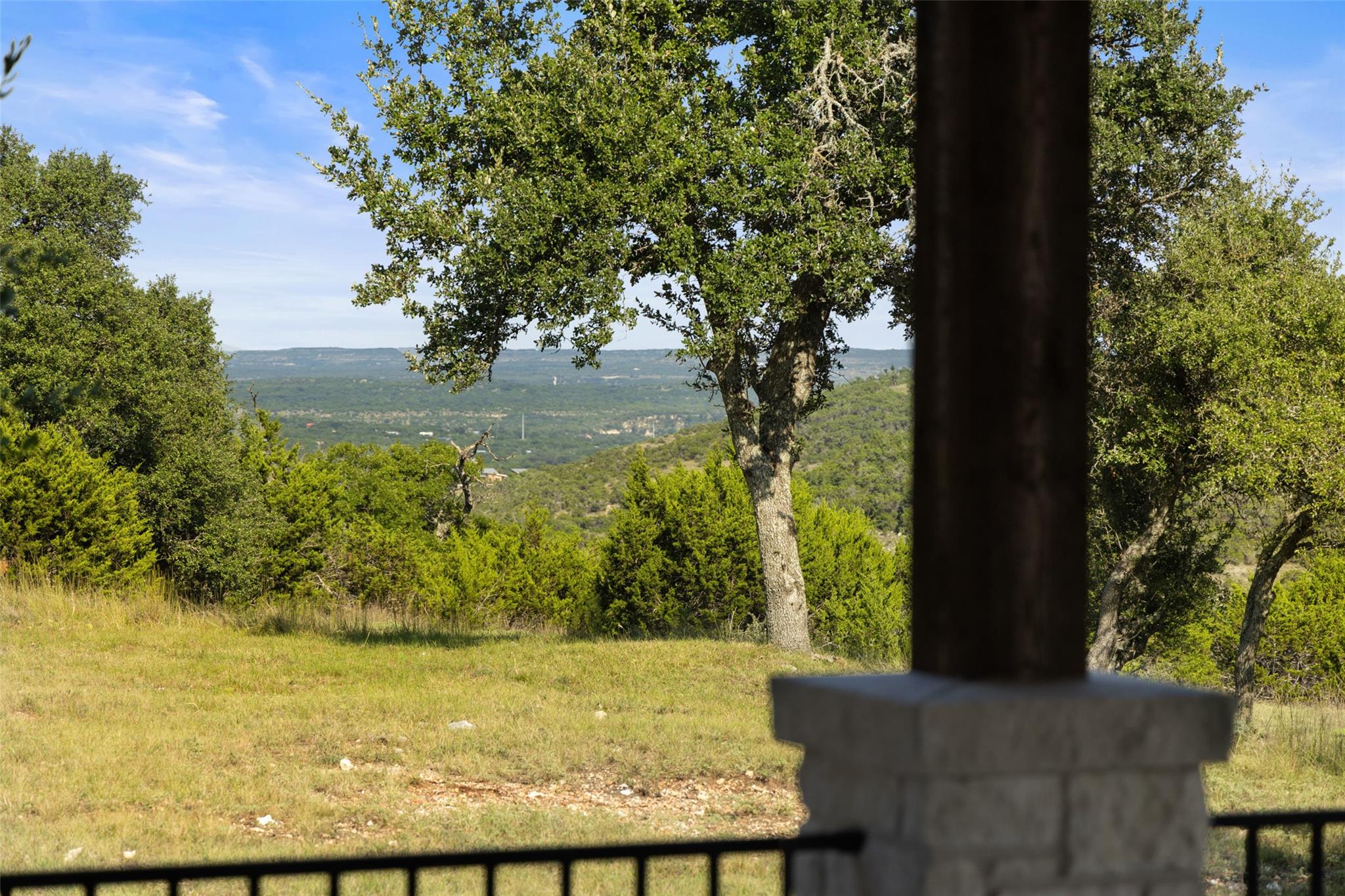 234 Elk Run Cv, Blanco, TX 78606