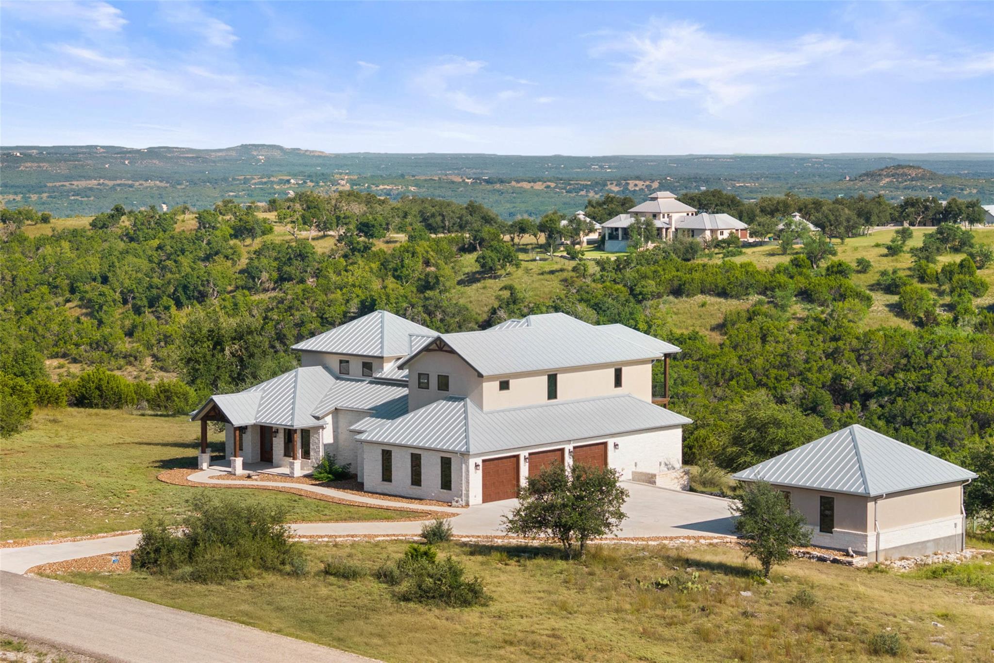 234 Elk Run Cv, Blanco, TX 78606