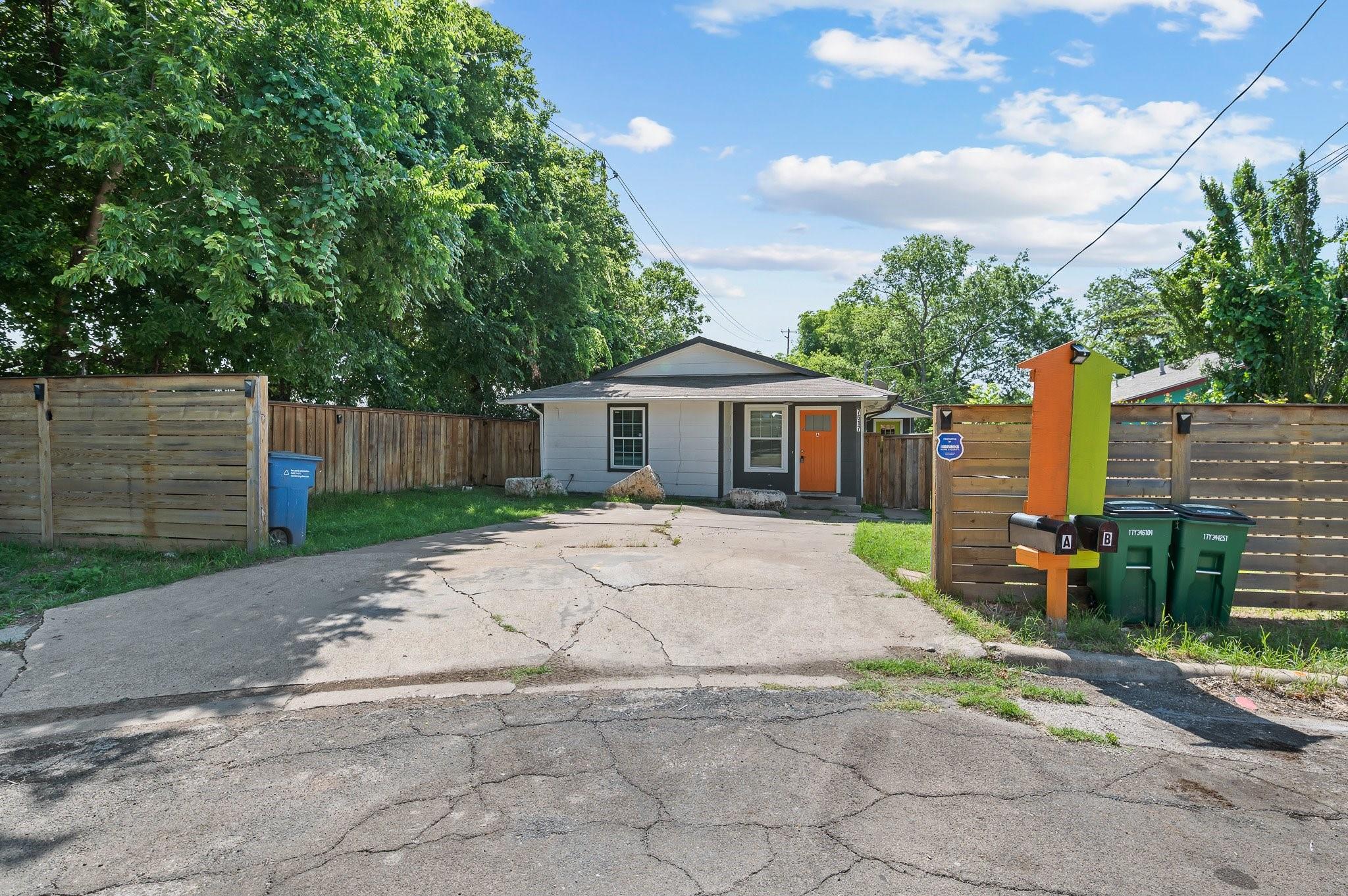 7617 Meador Ave # B, Austin, TX 78752