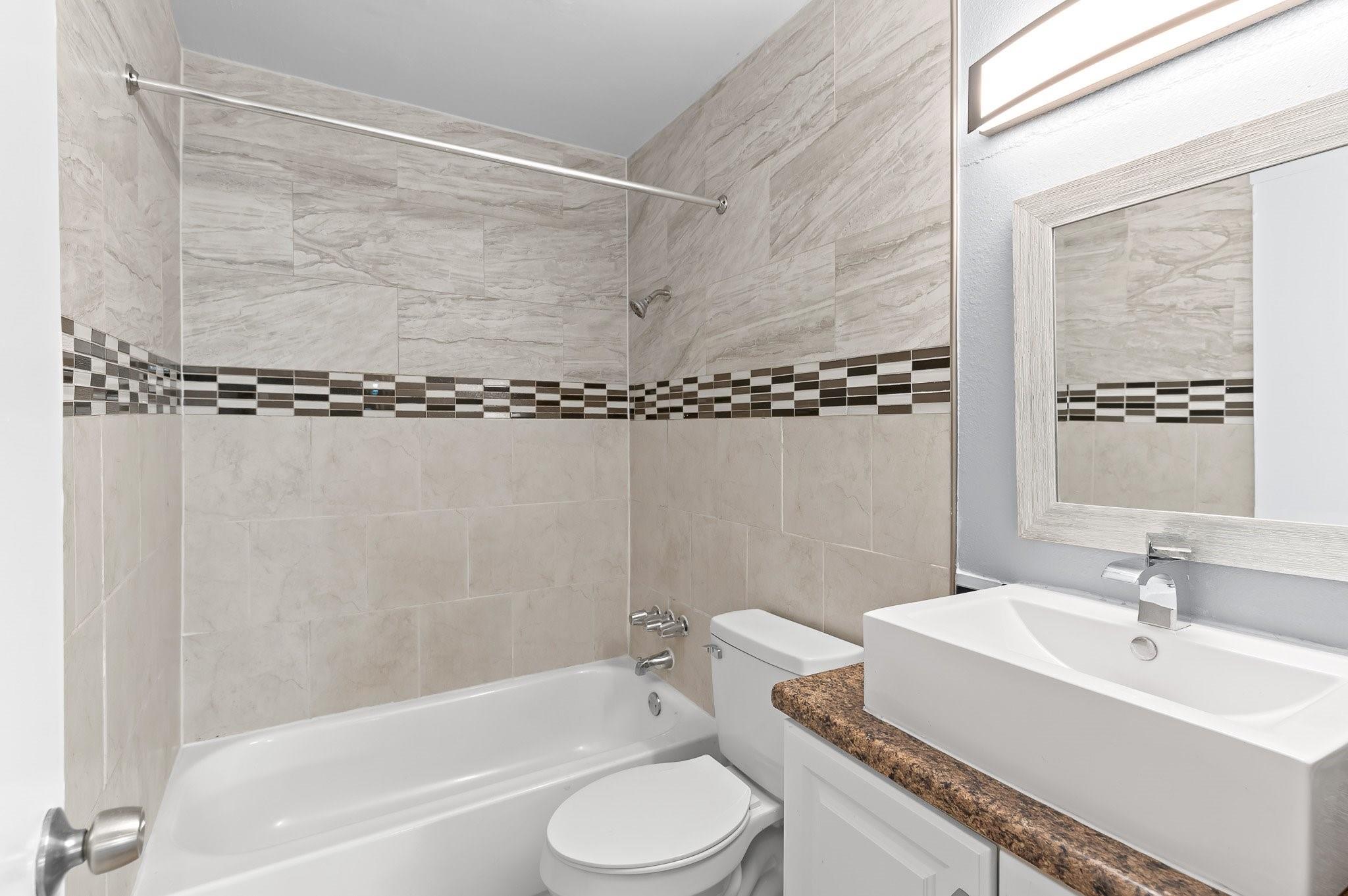 7617 Meador Ave # B, Austin, TX 78752