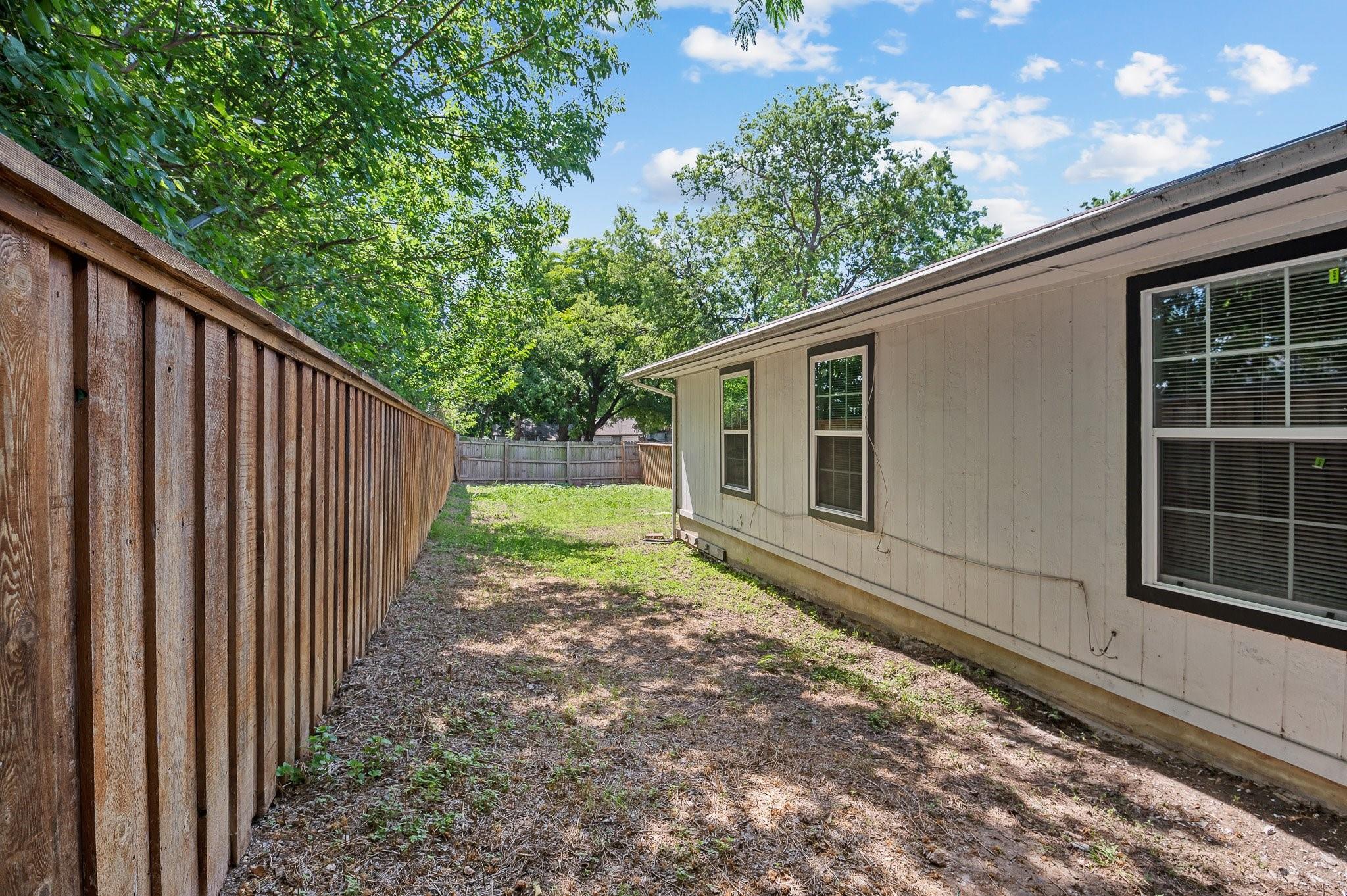 7617 Meador Ave # B, Austin, TX 78752