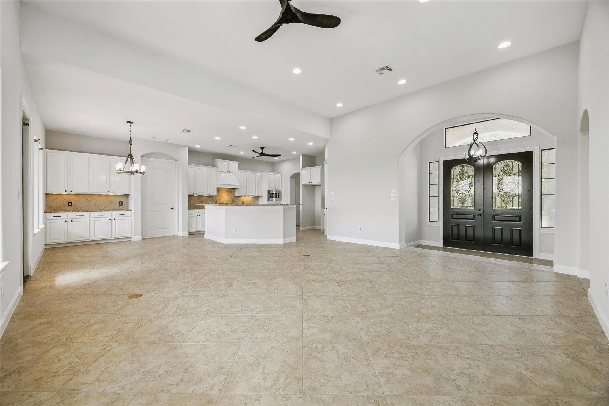 17813 Kingfisher Ridge Dr, Lago Vista, TX 78645