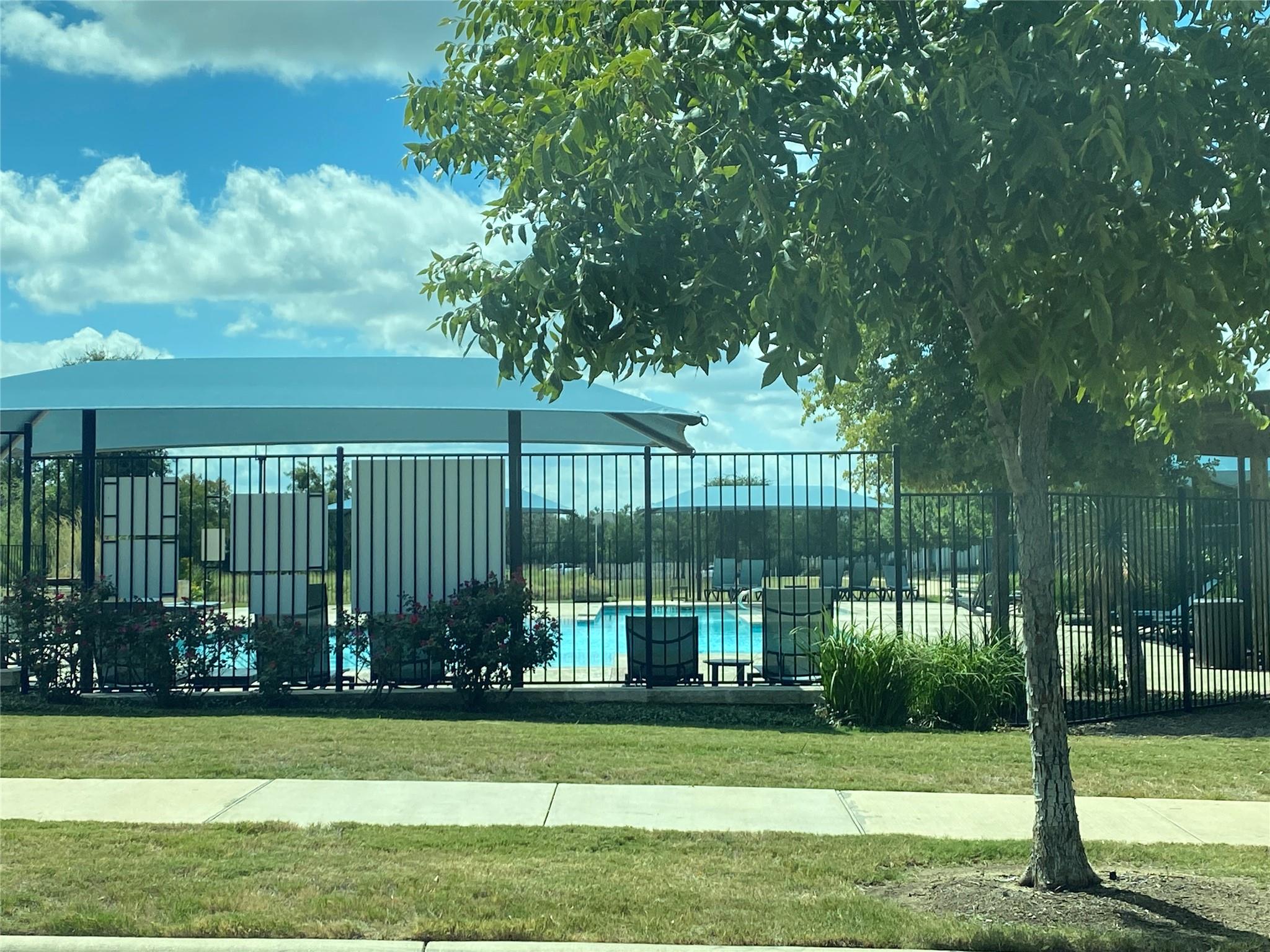 1712 Artesian Springs Xing, Leander, TX 78641