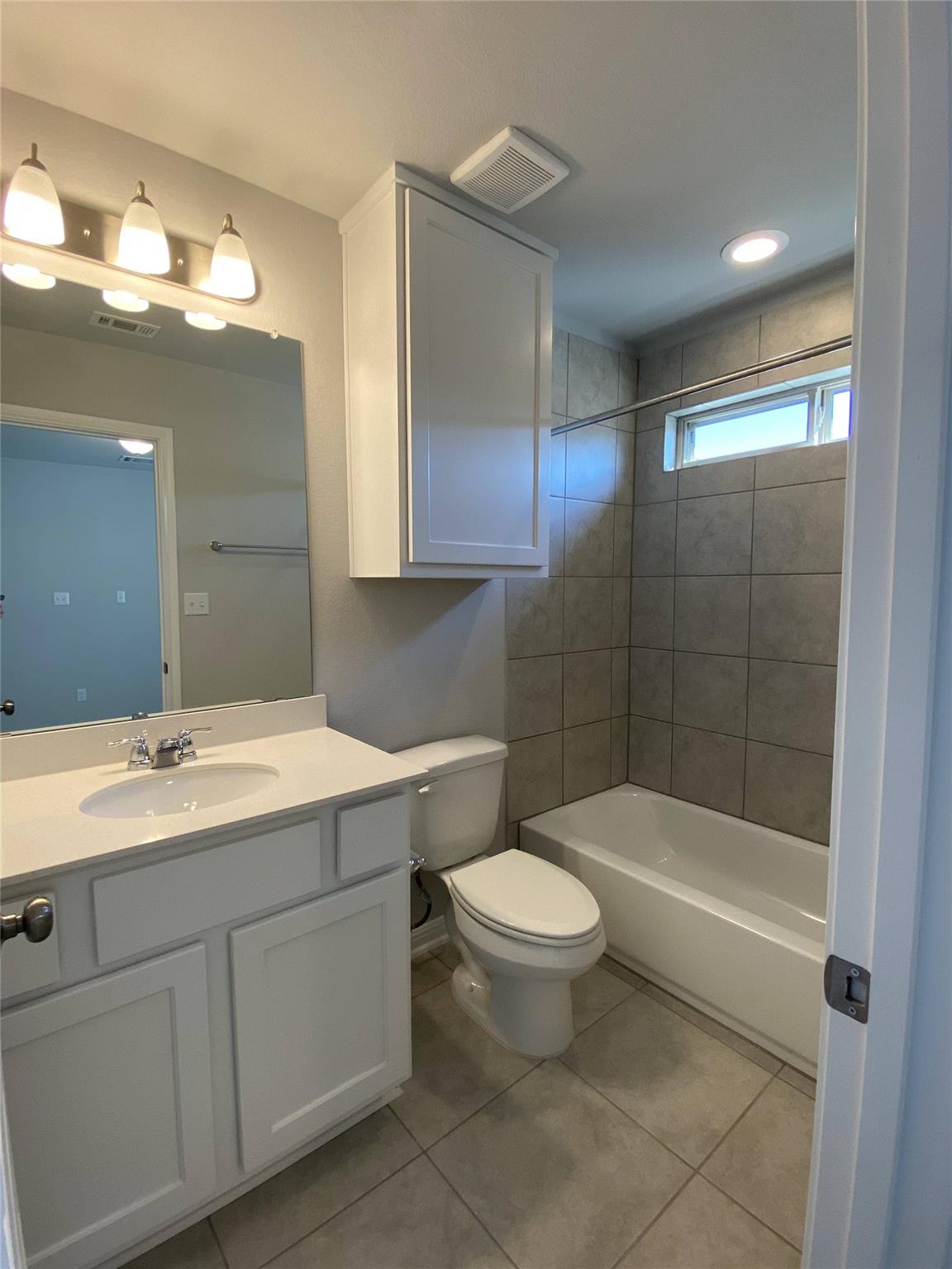 1712 Artesian Springs Xing, Leander, TX 78641