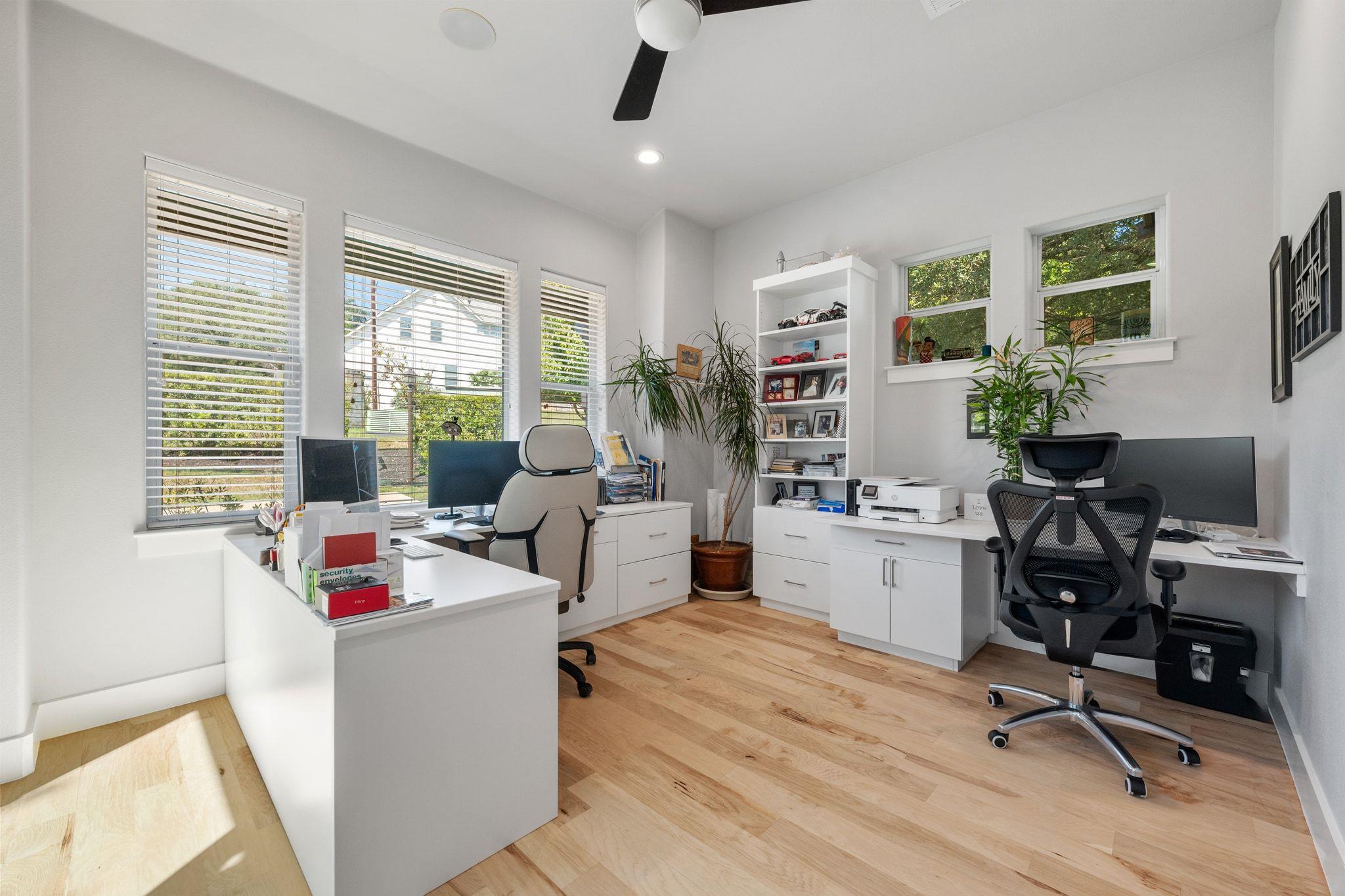 502 Lakeway Dr, Lakeway, TX 78734