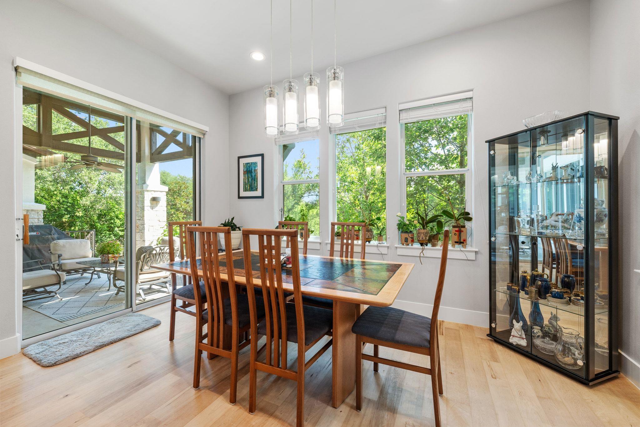 502 Lakeway Dr, Lakeway, TX 78734