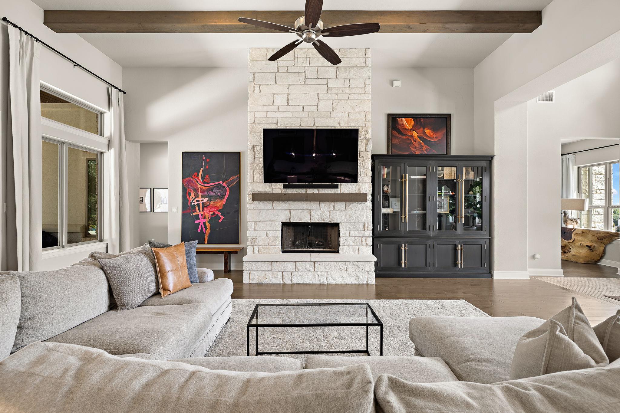 104 Green Branch Ct, Liberty Hill, TX 78642