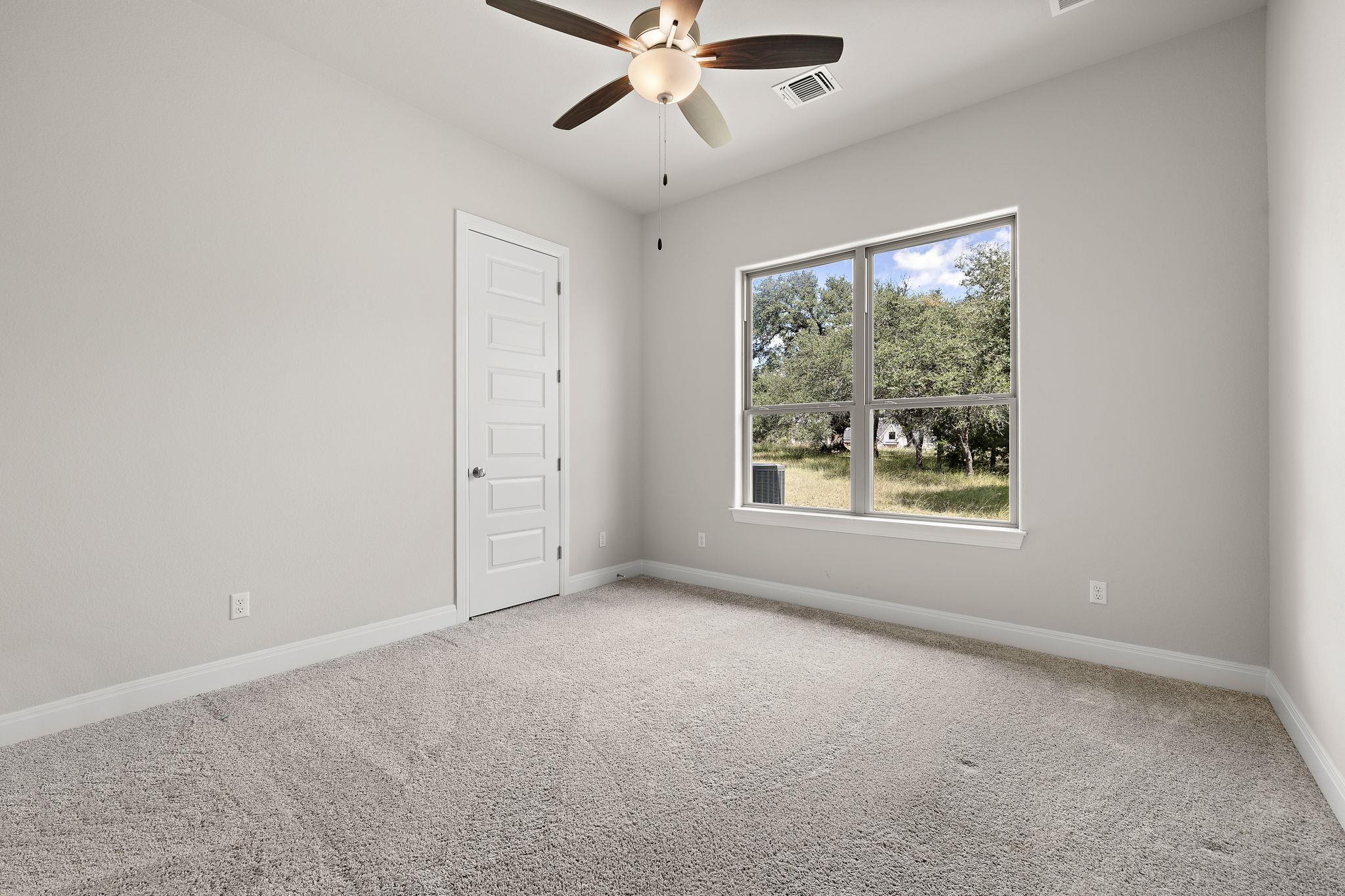 104 Green Branch Ct, Liberty Hill, TX 78642