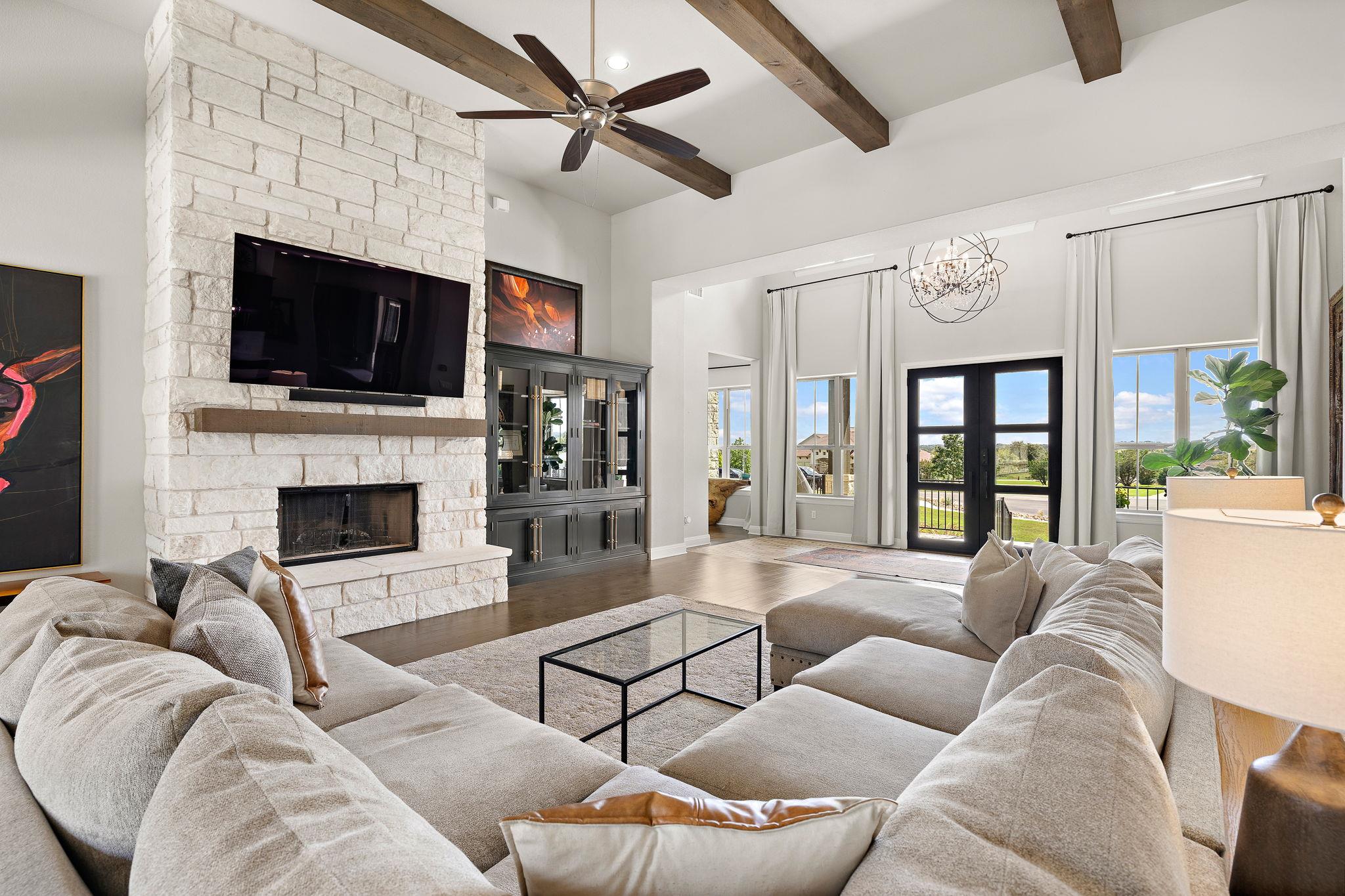 104 Green Branch Ct, Liberty Hill, TX 78642