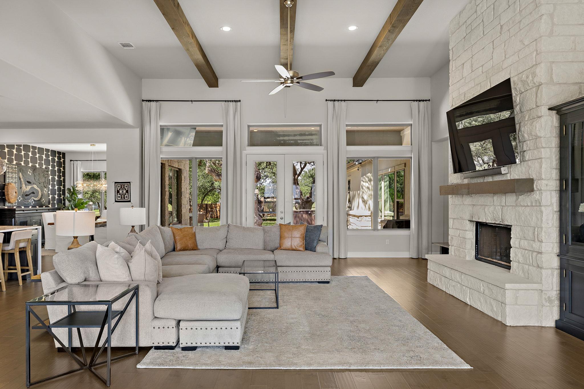 104 Green Branch Ct, Liberty Hill, TX 78642