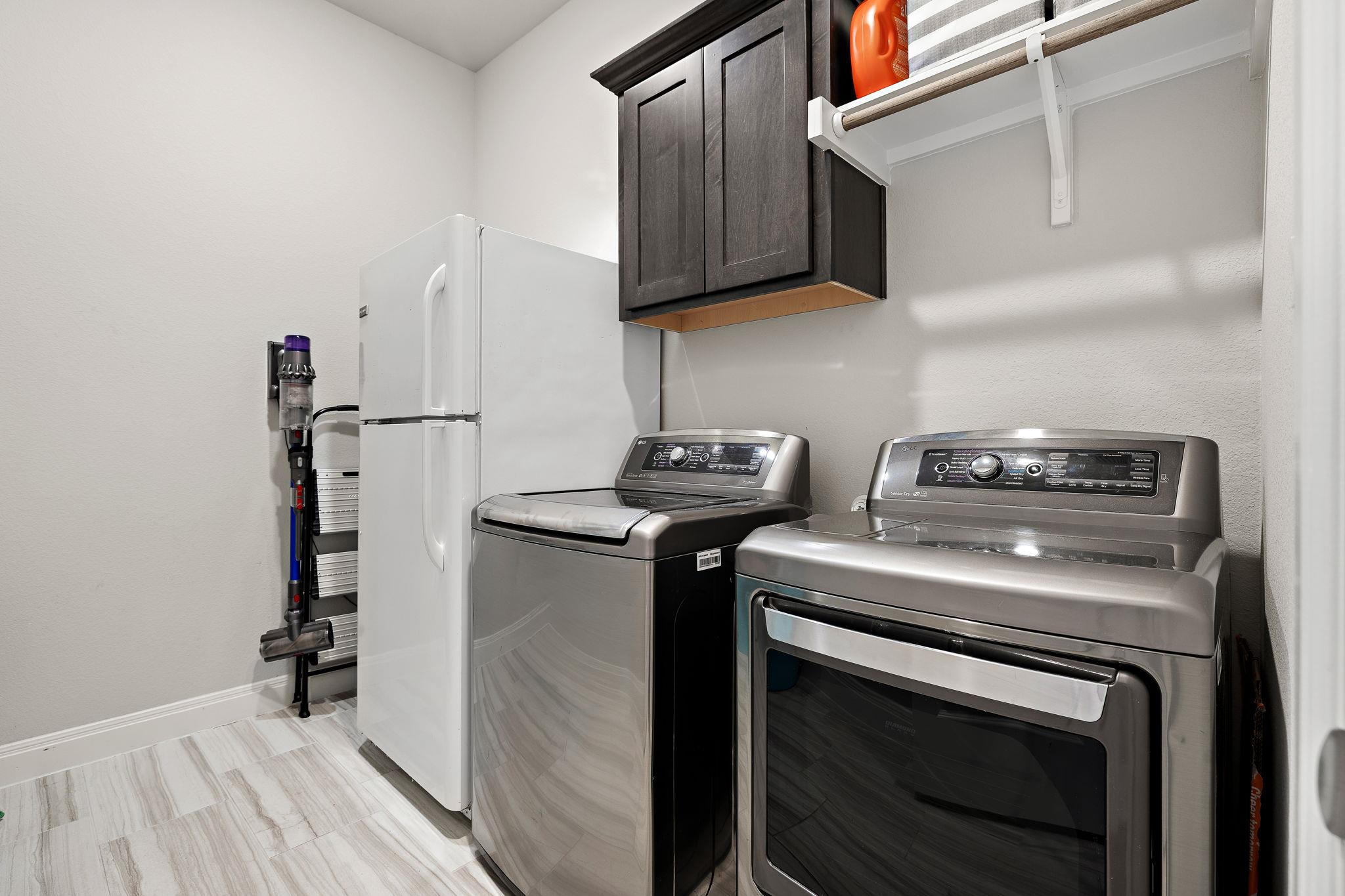 104 Green Branch Ct, Liberty Hill, TX 78642