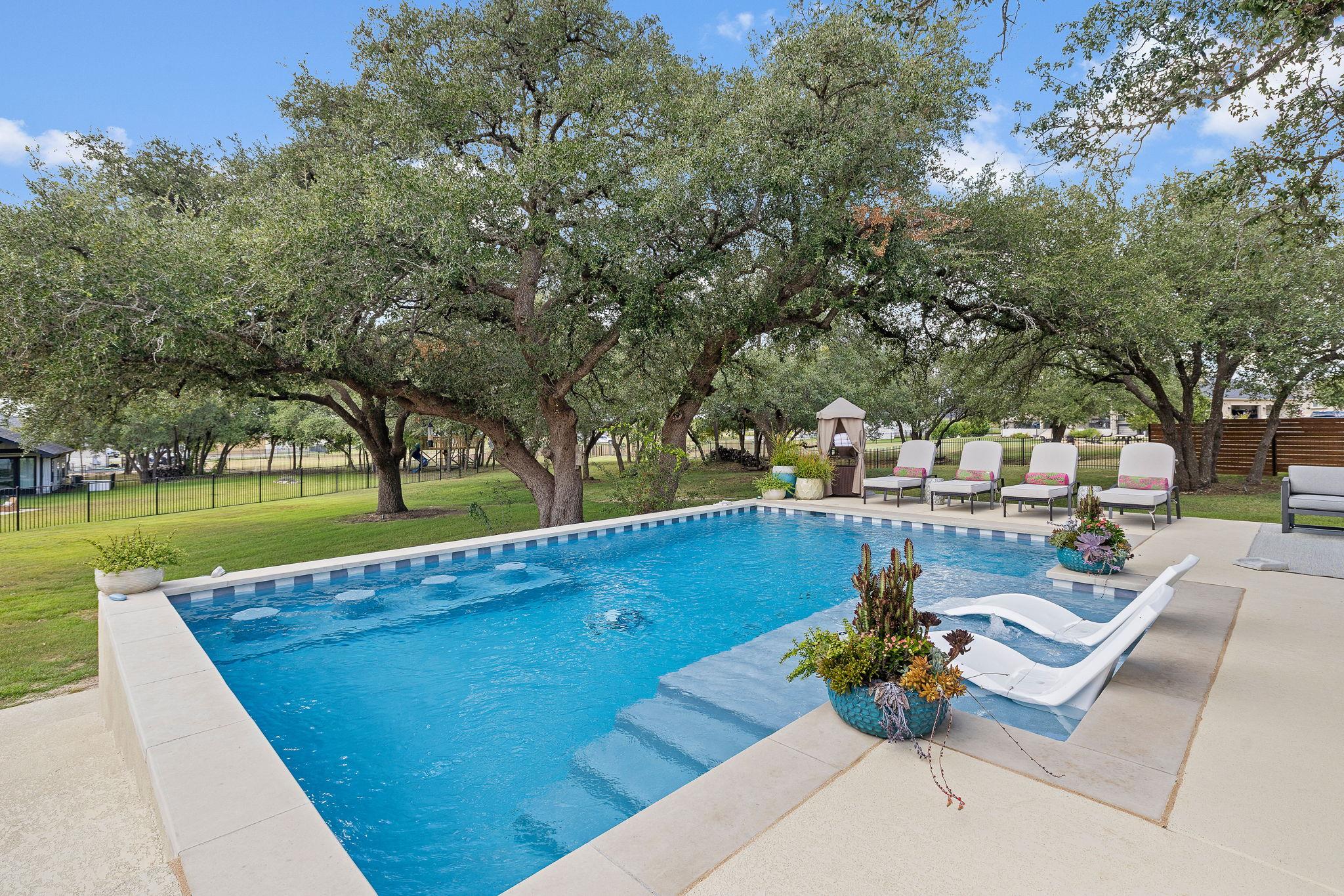 104 Green Branch Ct, Liberty Hill, TX 78642