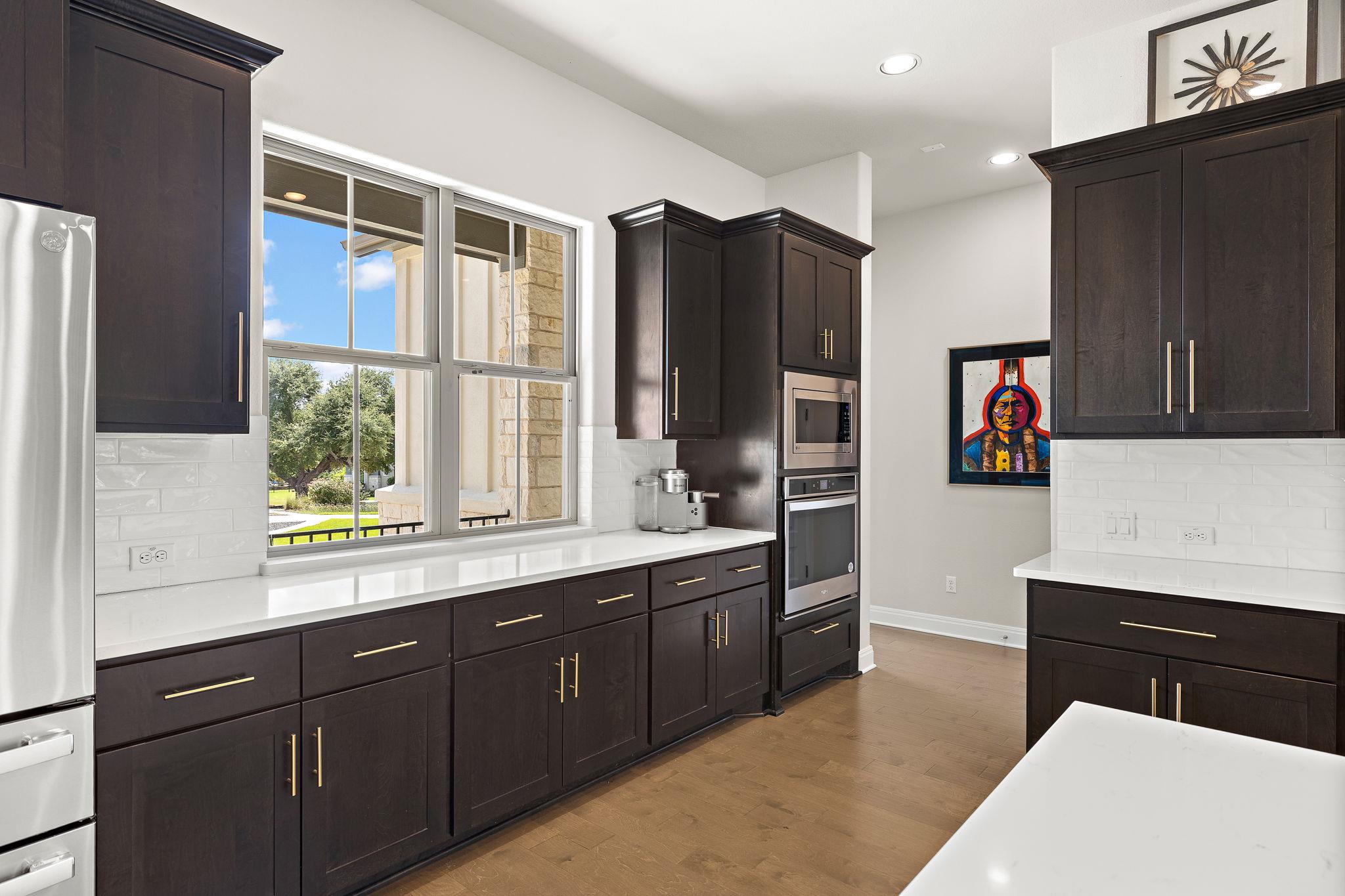 104 Green Branch Ct, Liberty Hill, TX 78642