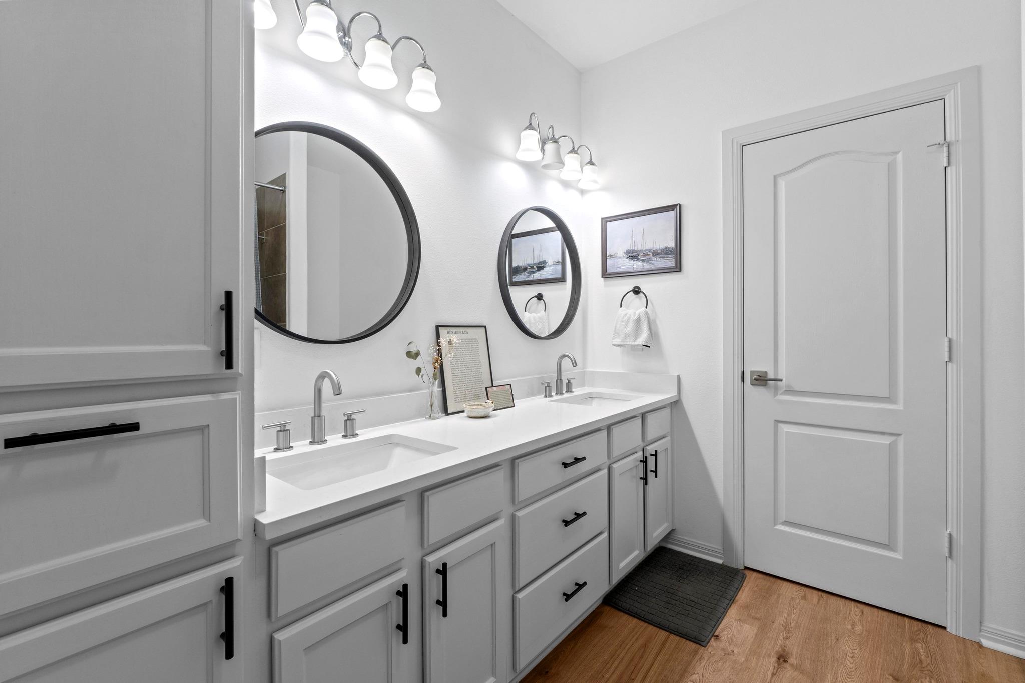 6801 Beckett Rd # 131R, Austin, TX 78749