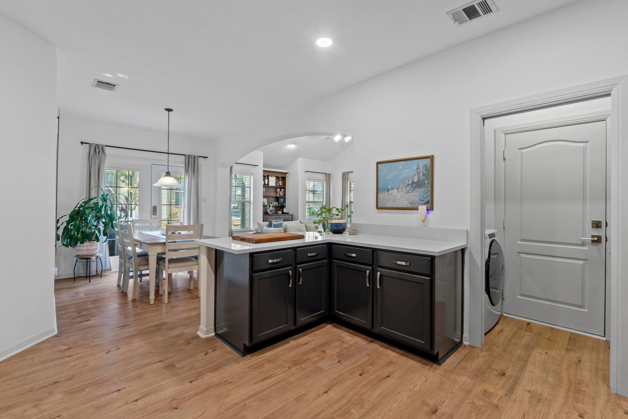 6801 Beckett Rd # 131R, Austin, TX 78749