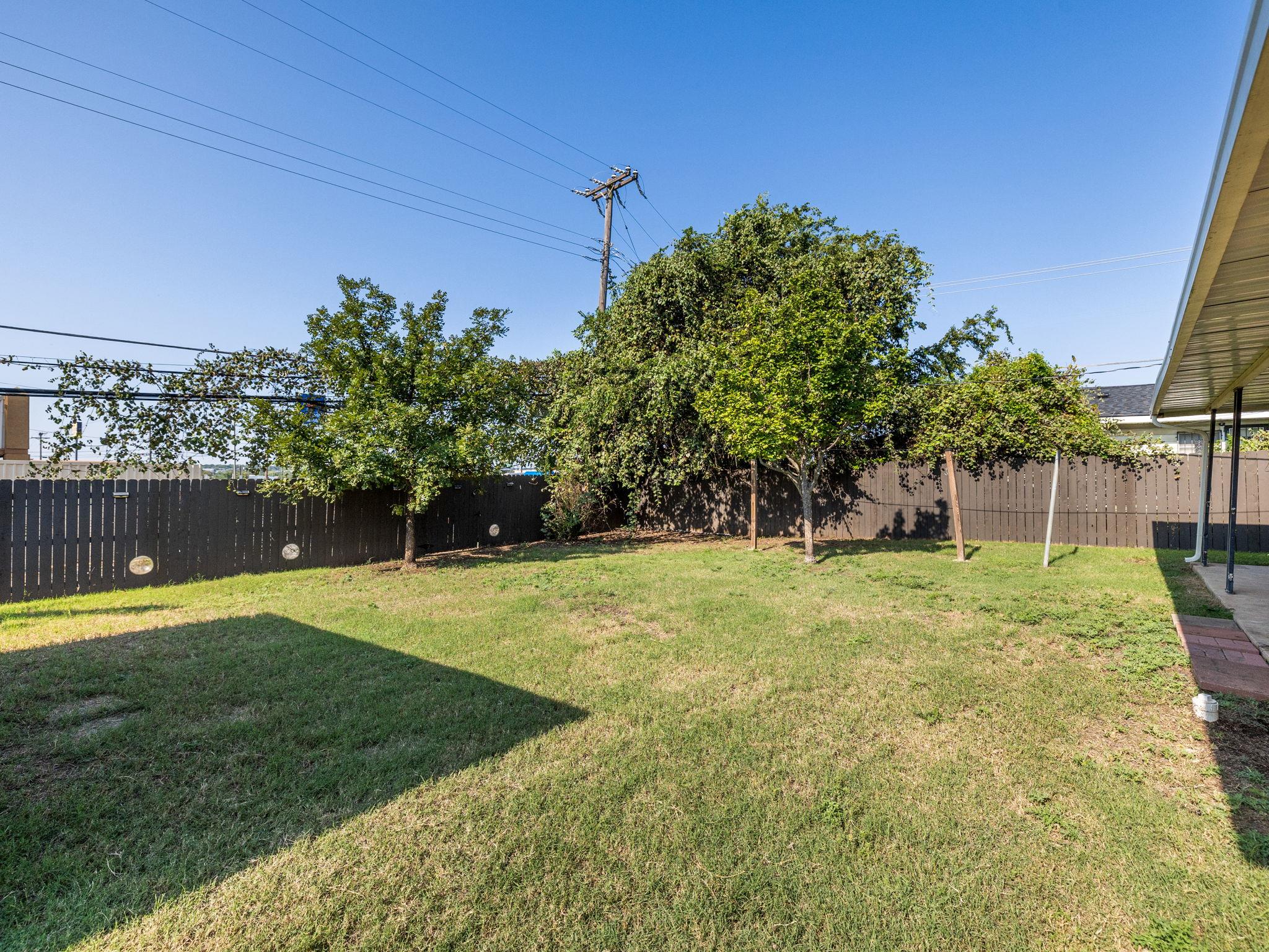 3204 Lake Travis Ave, Killeen, TX 76543
