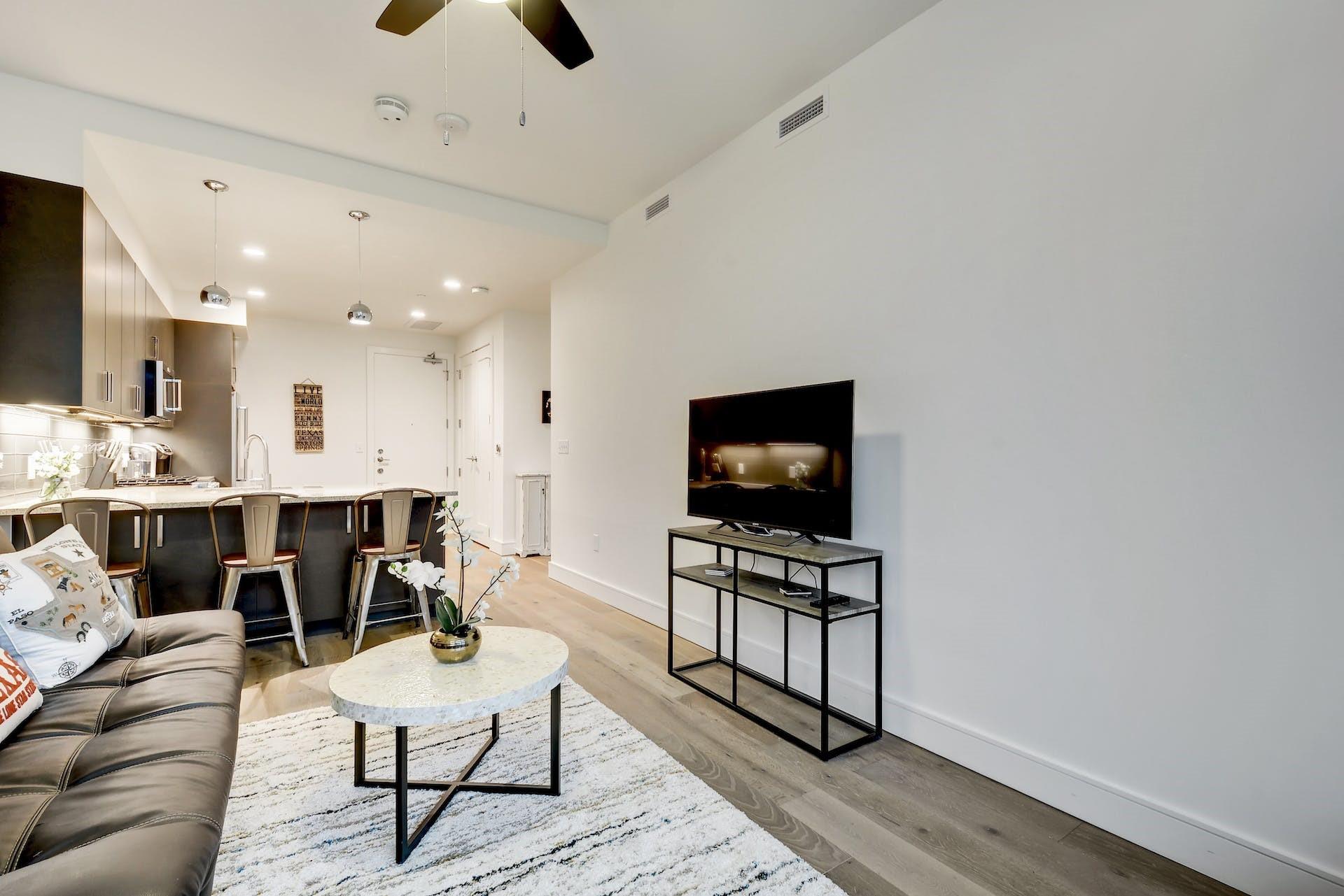 222 West Ave # 1911, Austin, TX 78701