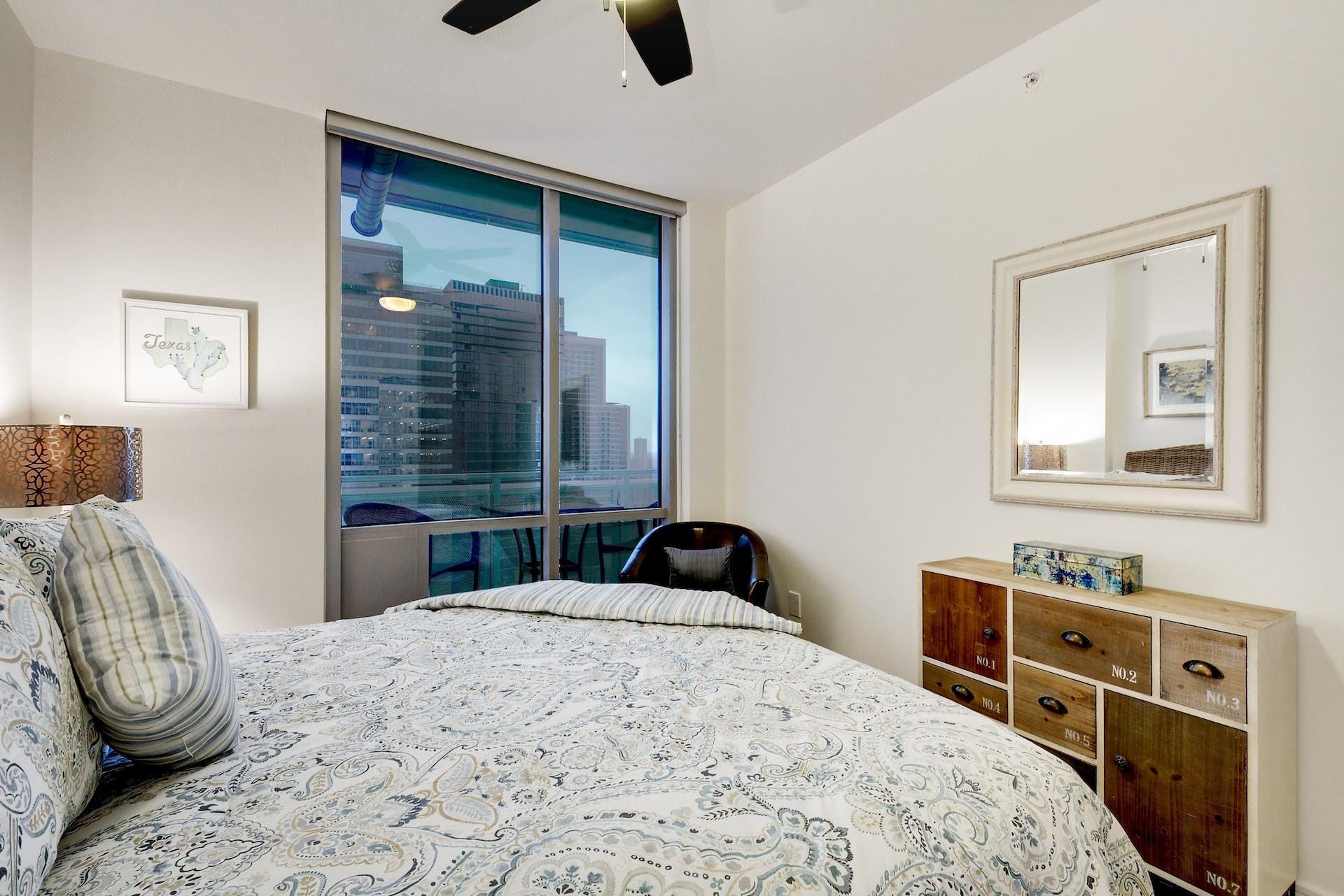 222 West Ave # 1911, Austin, TX 78701