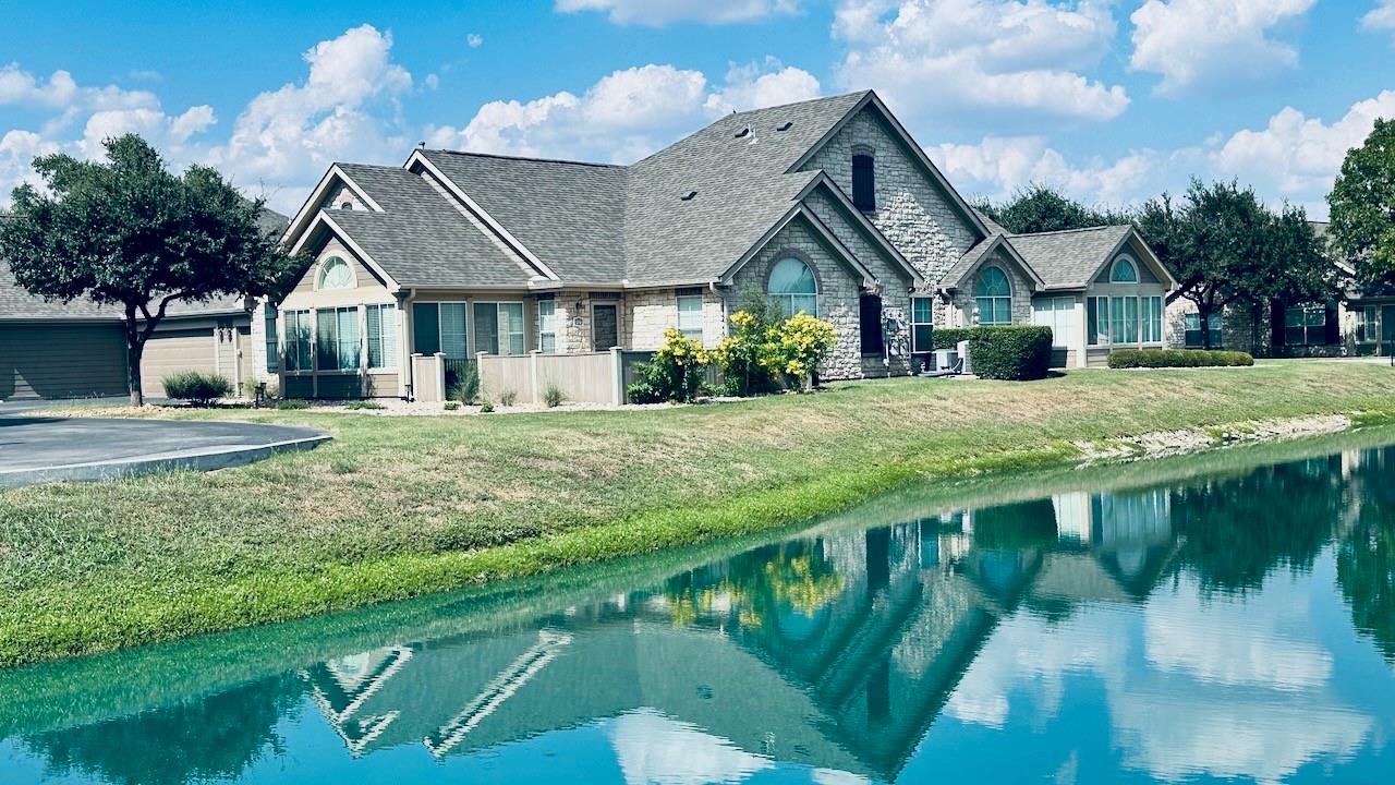 30 Wildwood Dr # 174, Georgetown, TX 78633