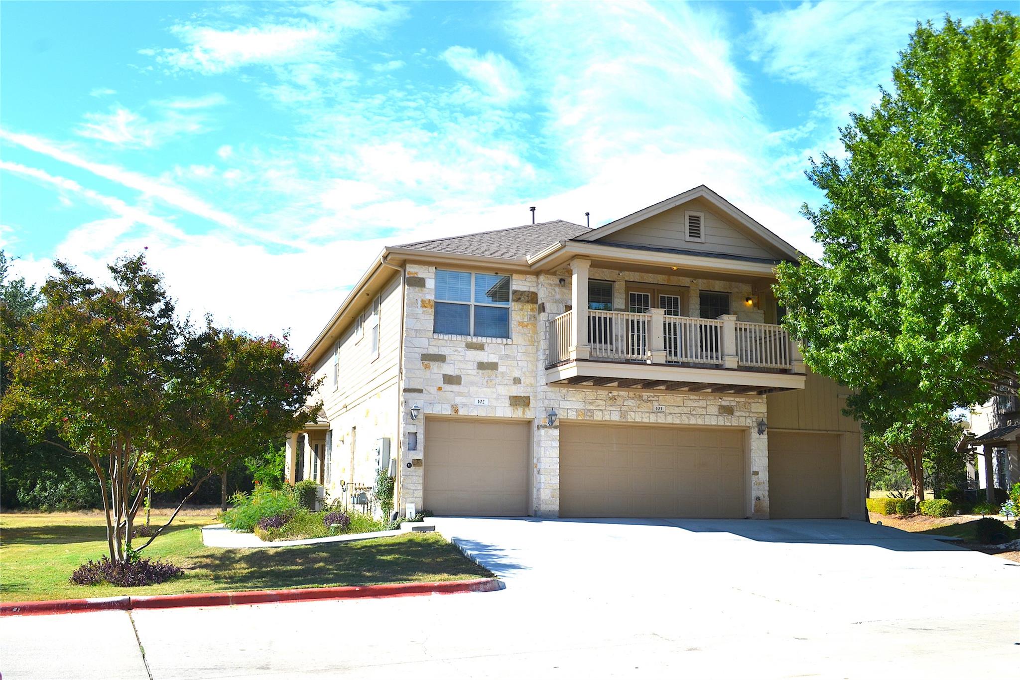 9201 Brodie Ln # 101, Austin, TX 78748