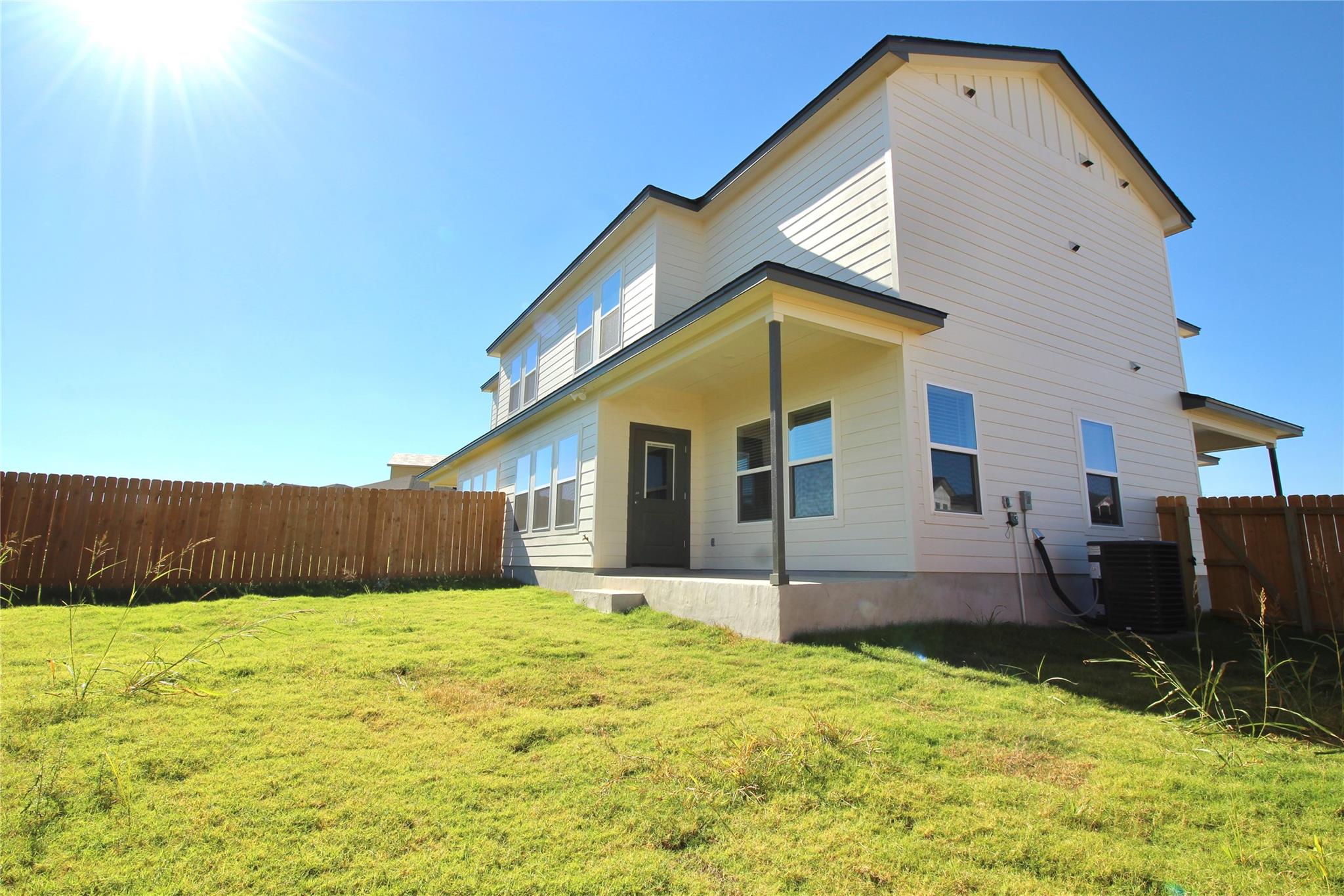 518 Whirlaway Dr # A, Jarrell, TX 76537